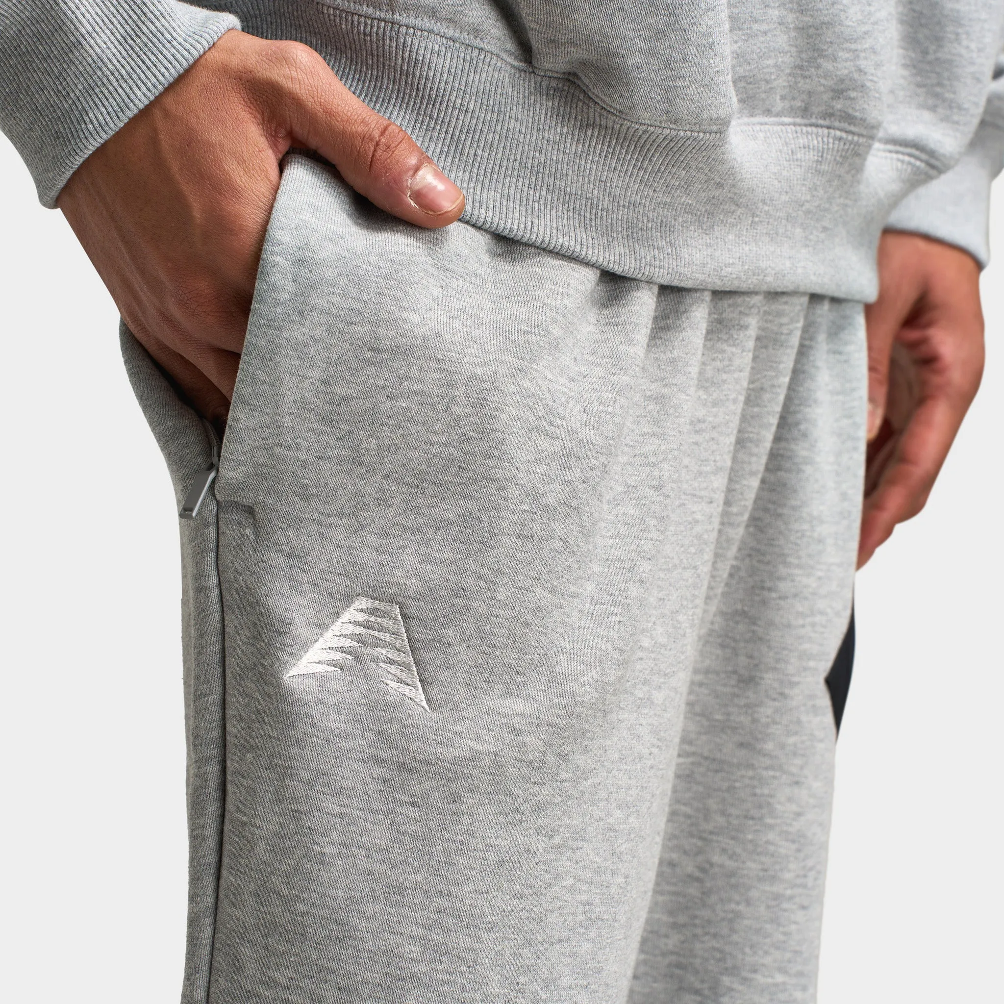 Adidas Adidas Anthony Edwards Gfx Fleece Pant / Medium Heather Grey