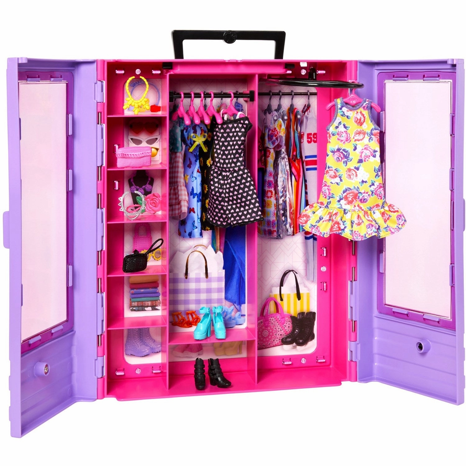 Barbie? 2022 Ultimate Closet With Doll