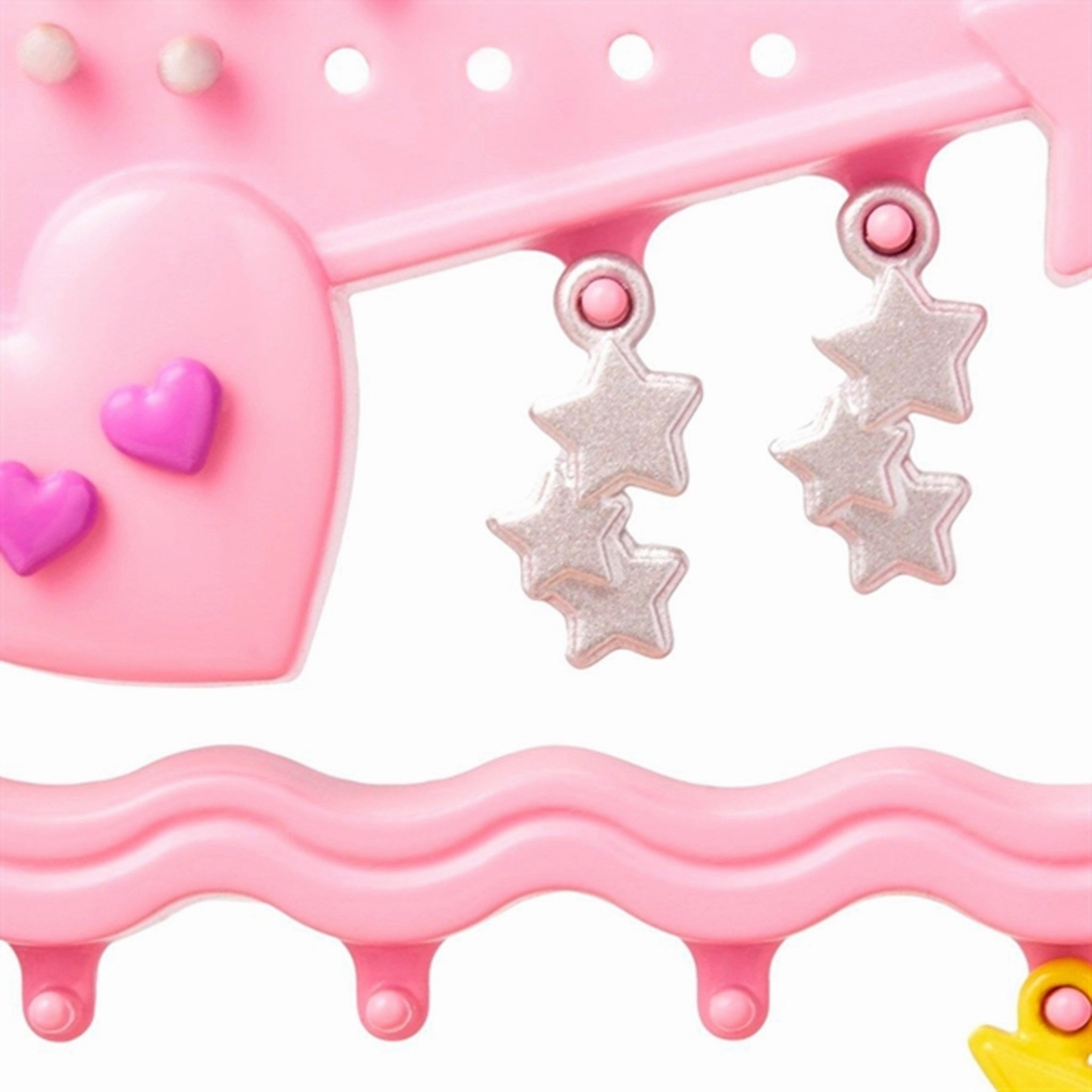 Barbie? Skipper First Jobs Ear Piercer