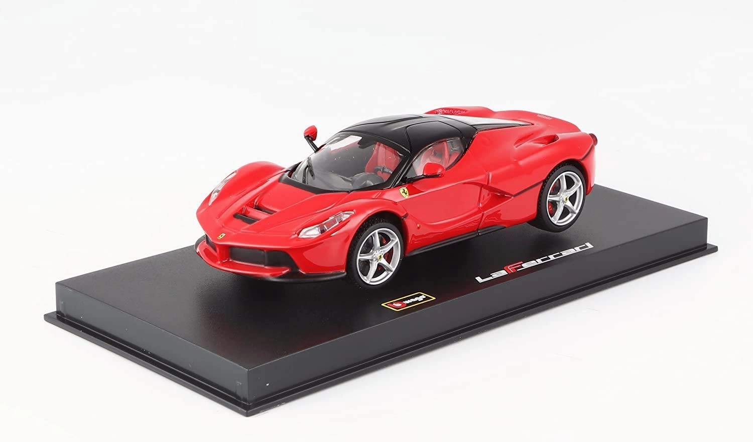 Bburago 1:43 Ferrari R & P Vehicles - Red