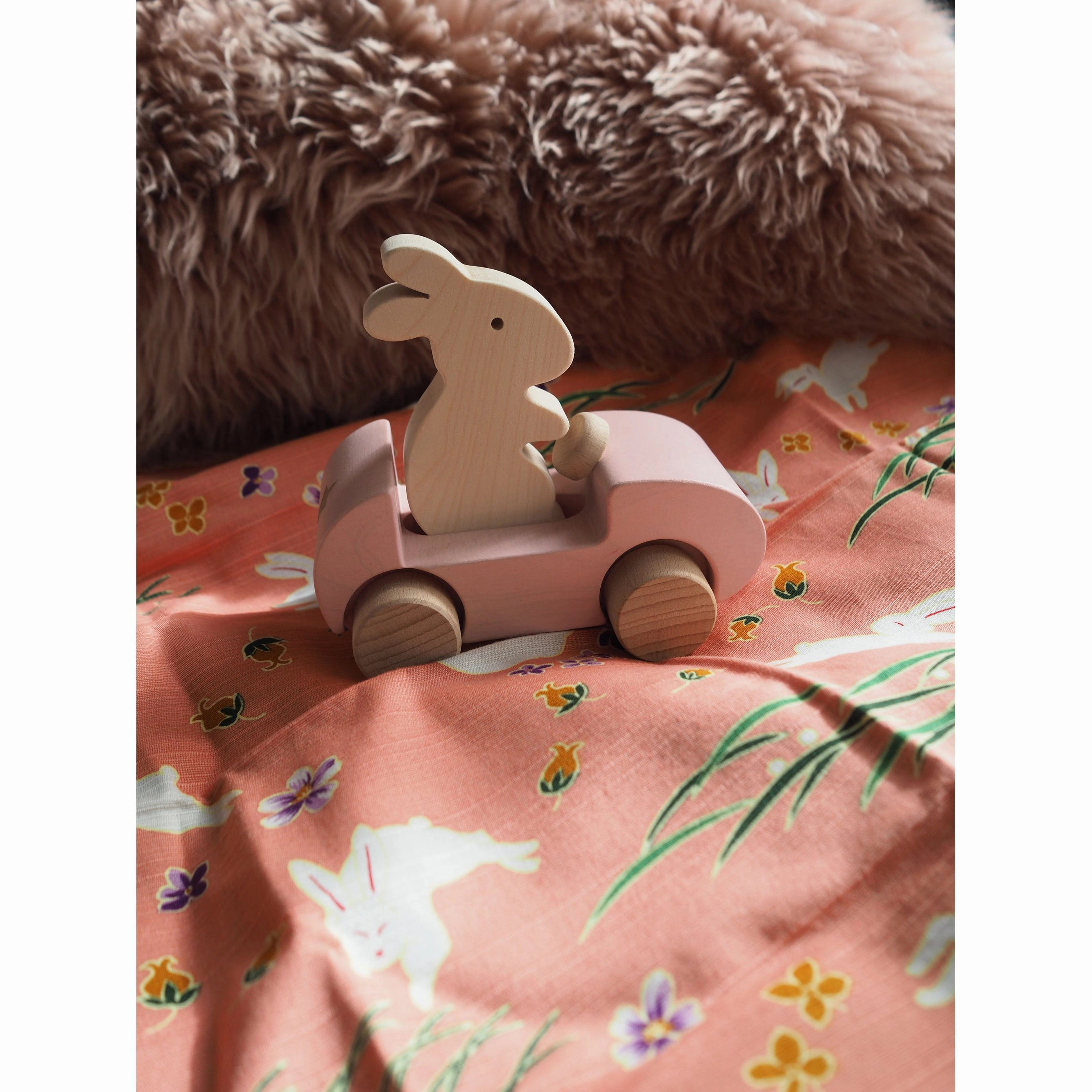 Briki Vroom Vroom Bunny Car Rose / Pink