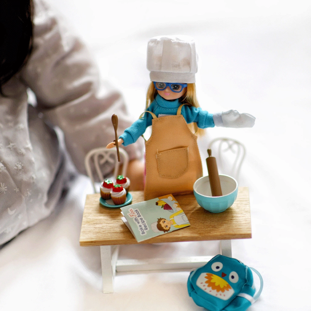 Cake Bake Clothes Set (Doll not included)