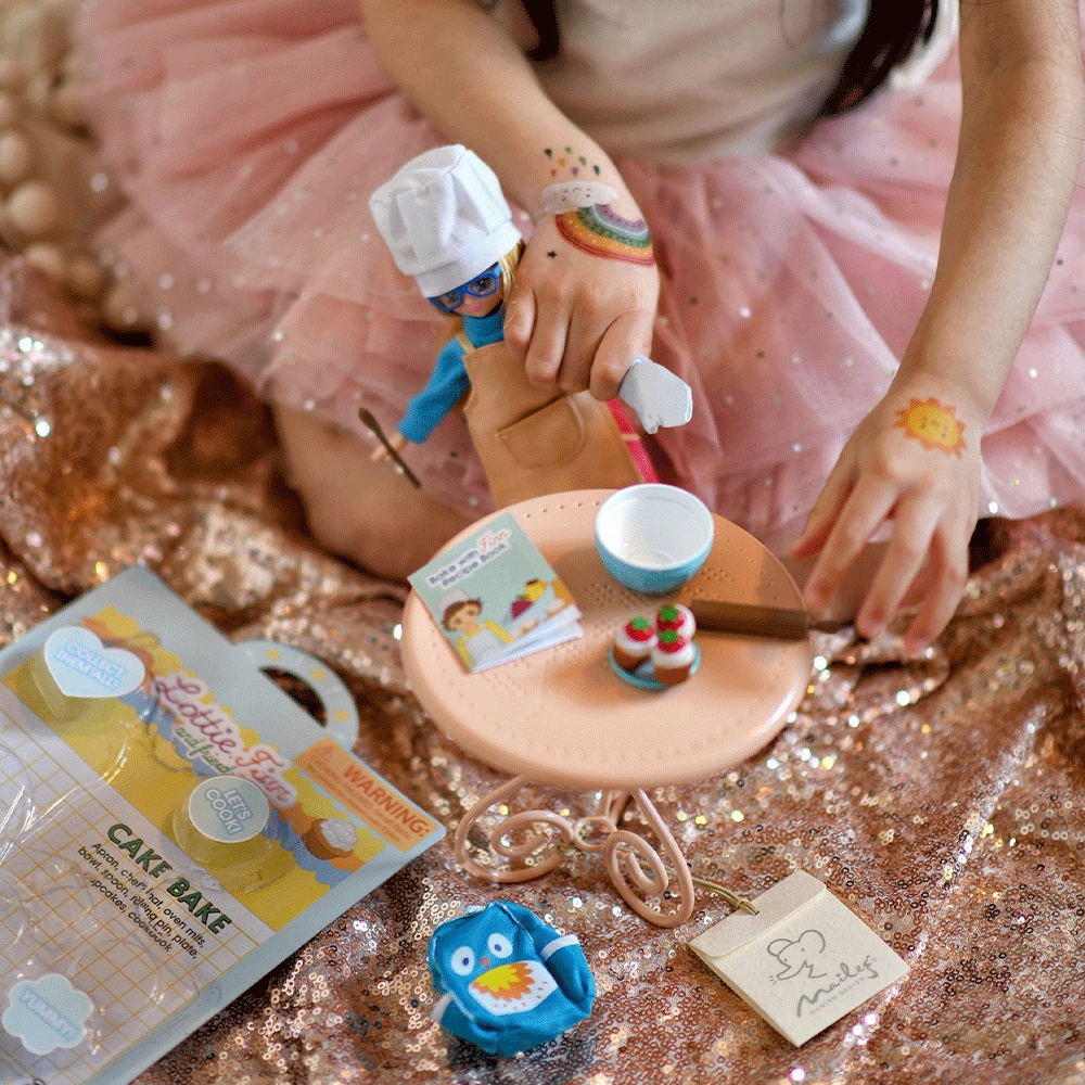Cake Bake Clothes Set (Doll not included)
