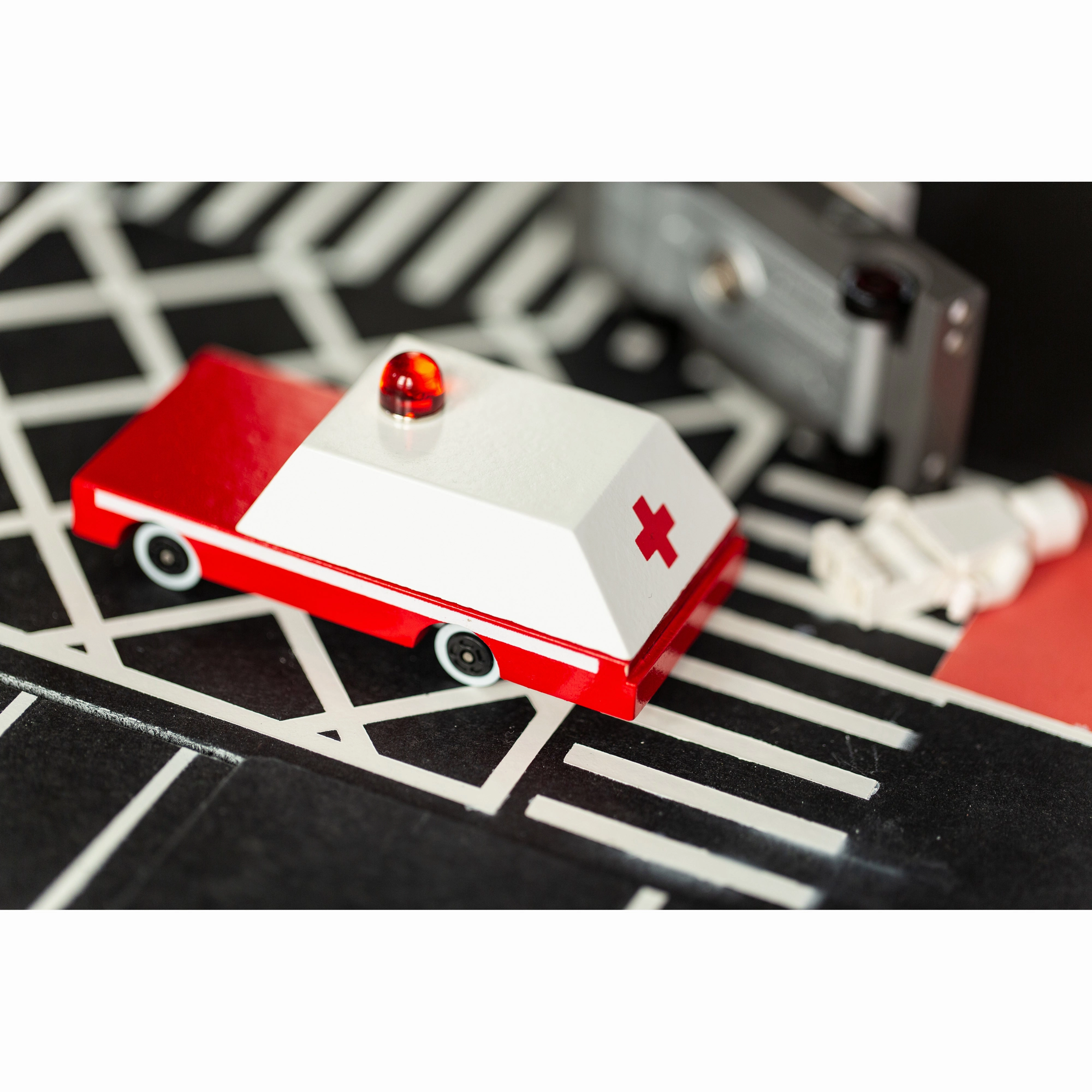 Candylab Candycar Ambulance