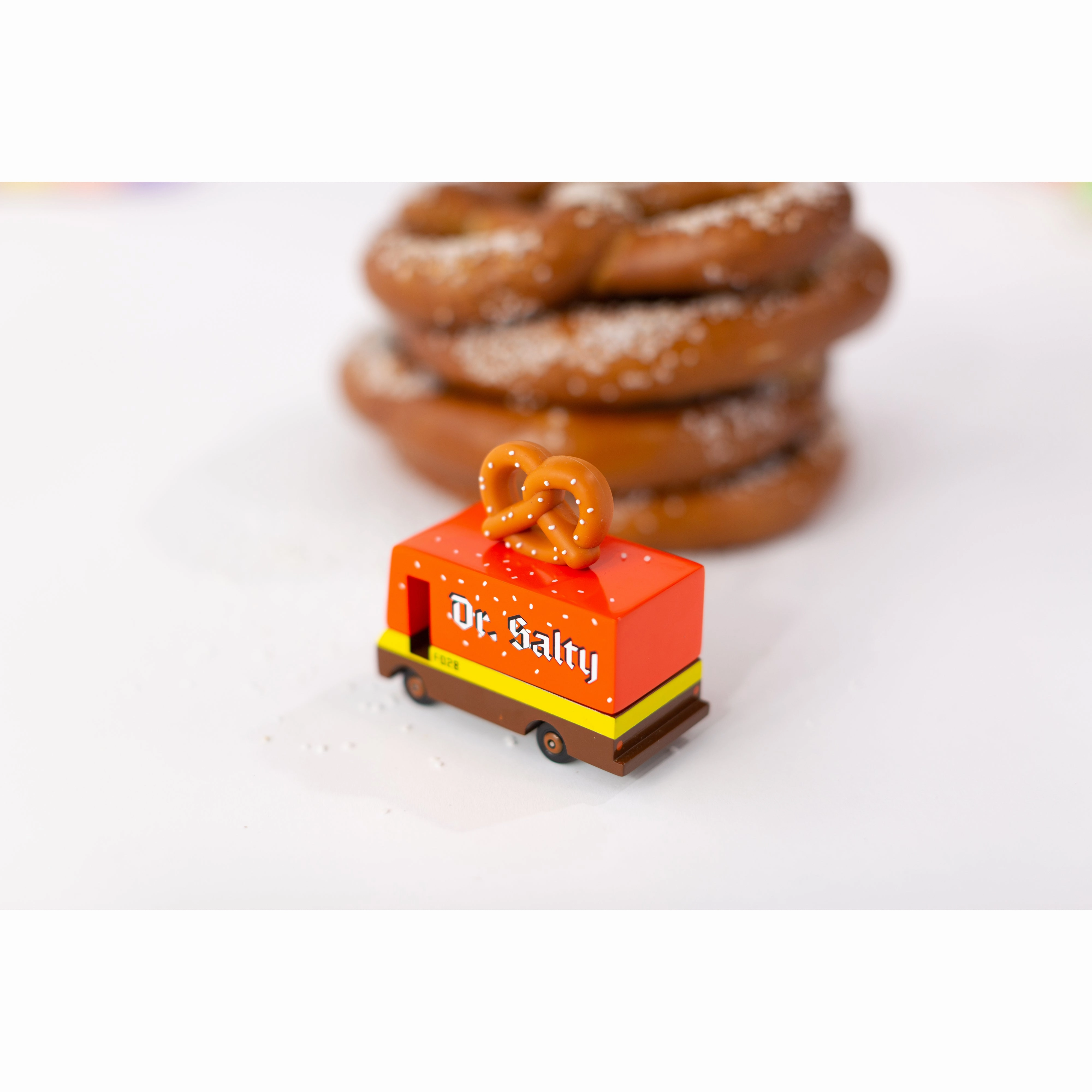 Candylab Candycar Pretzel