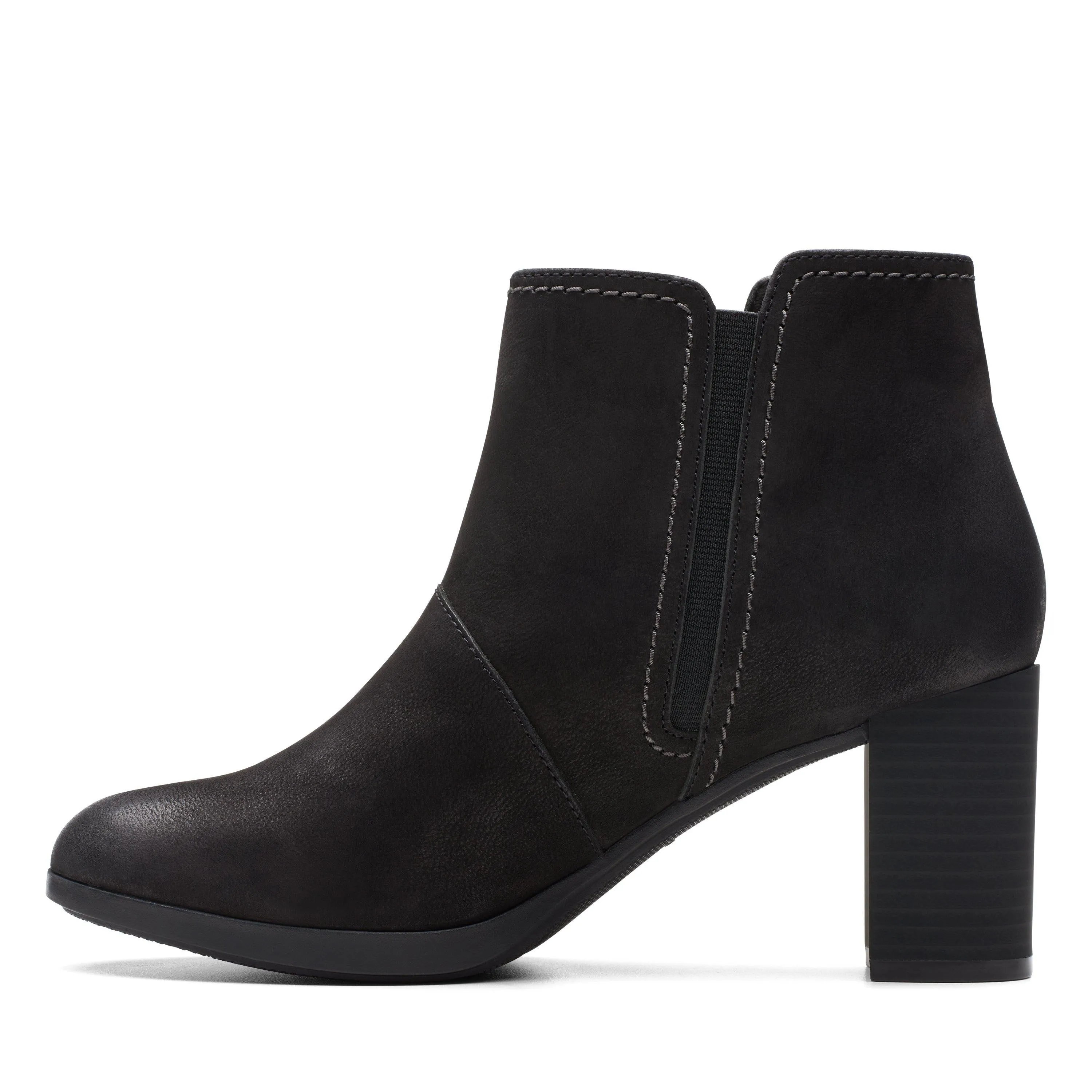 Clarks Bayla Glow in Black Nubuck