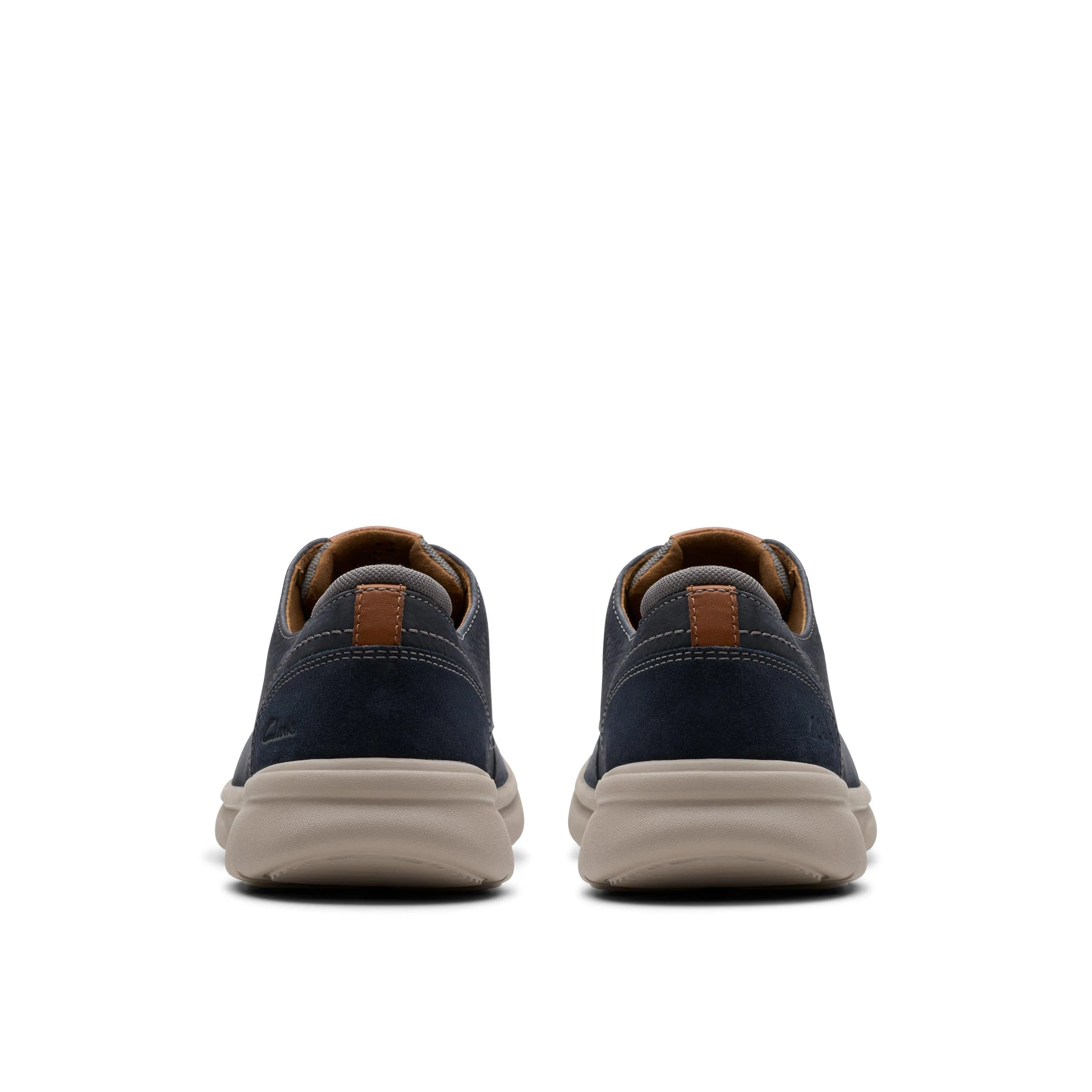 Clarks Bradley Plain in Blue Nubuck