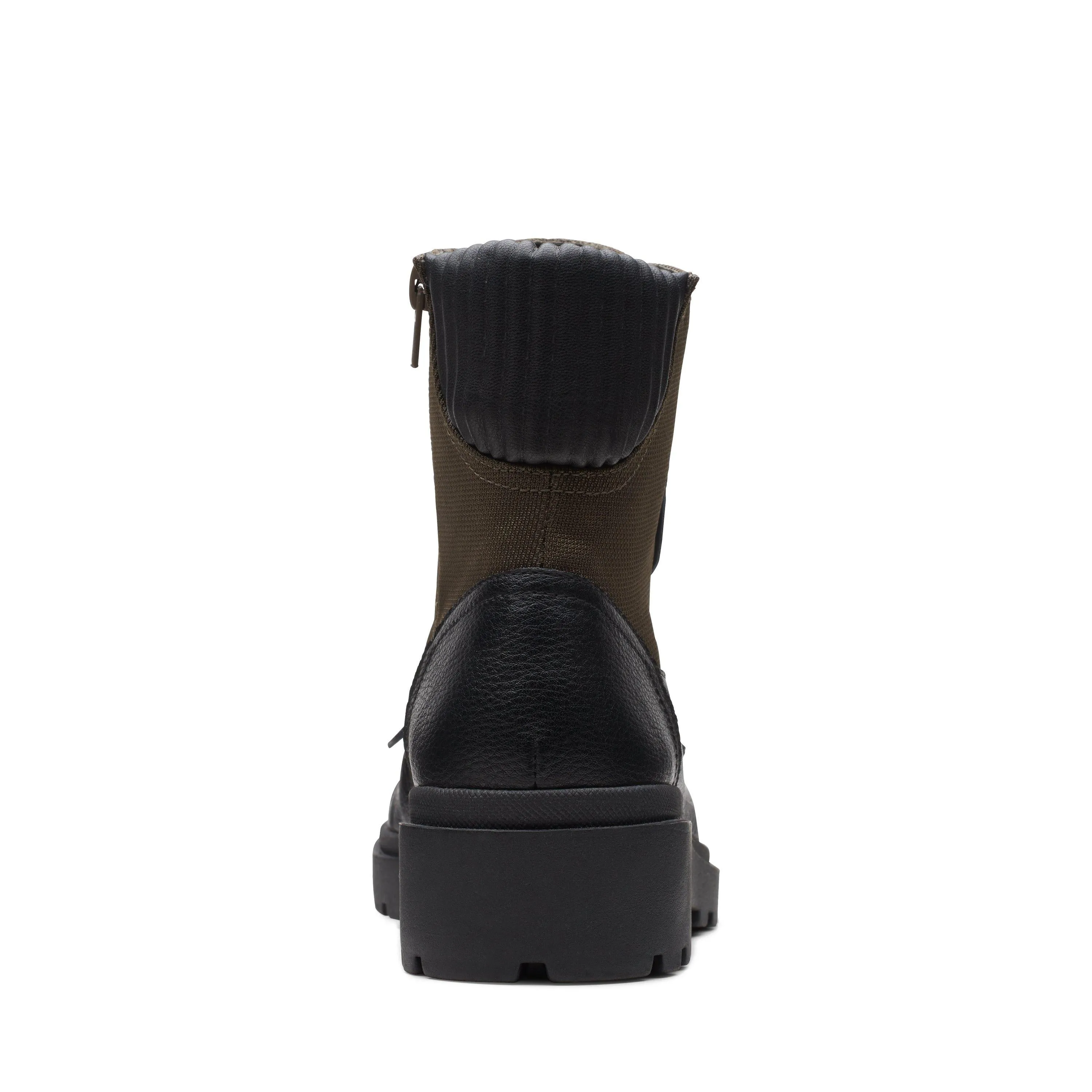 Clarks Calla Charm in Black Leather