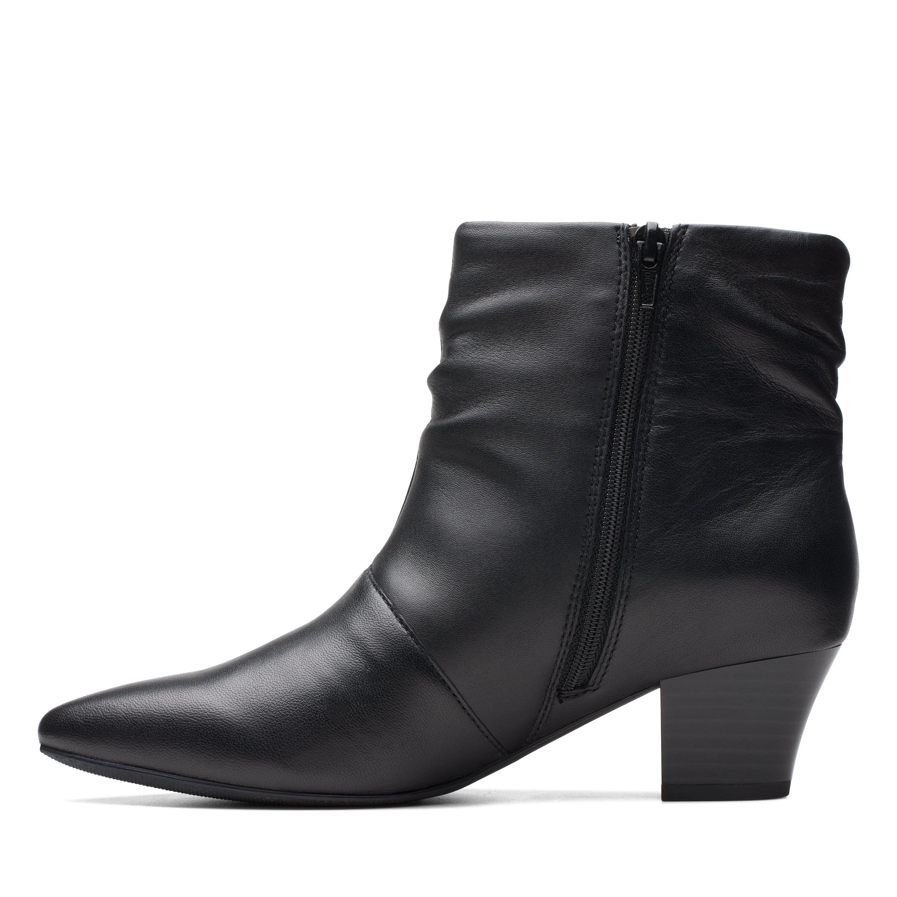 Clarks Teresa Skip in Black Leather
