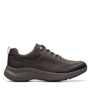 Clarks Wave 2.0 Vibe in Brown Oiled Leather