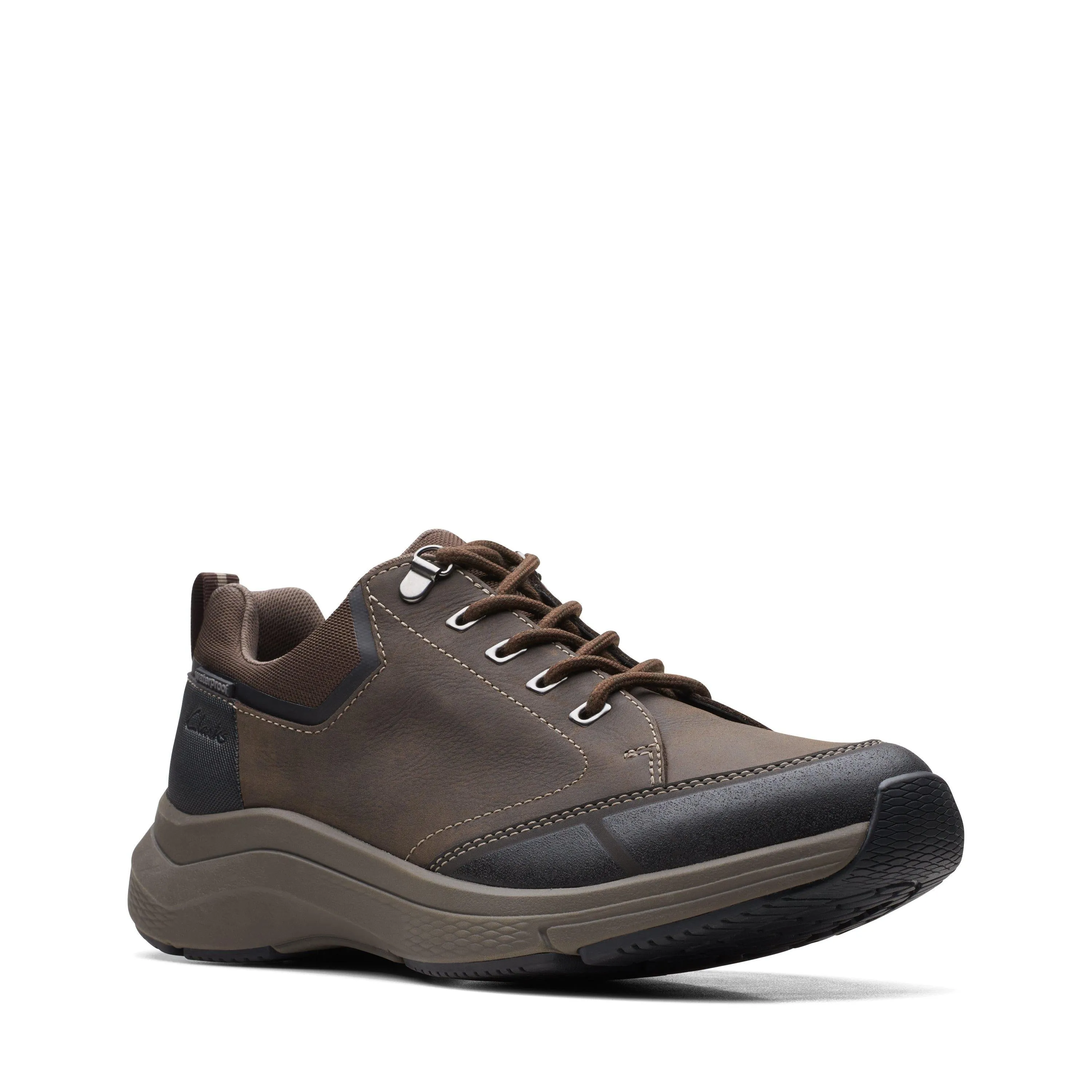 Clarks Wave 2.0 Vibe in Brown Oiled Leather