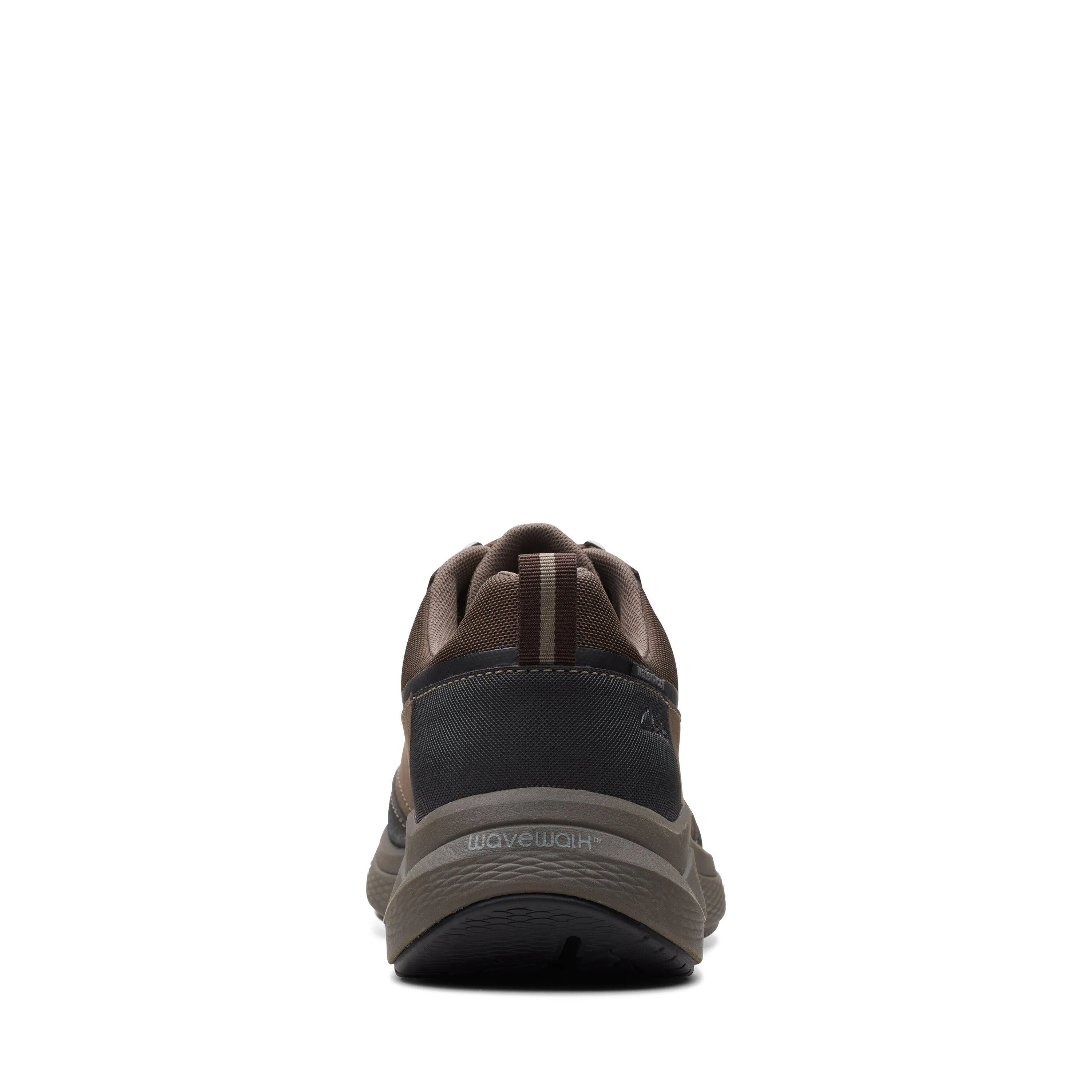 Clarks Wave 2.0 Vibe in Brown Oiled Leather