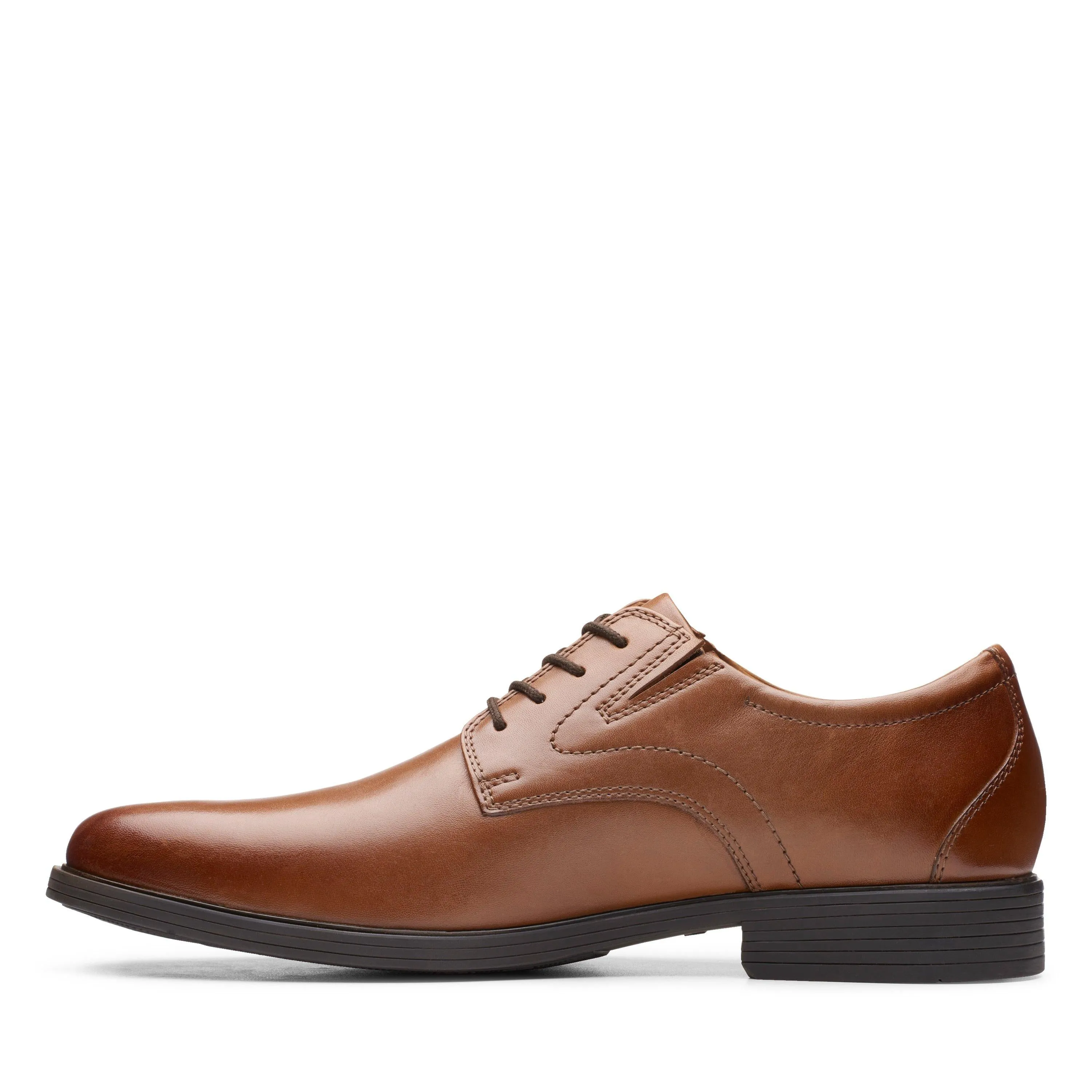 Clarks Whiddon Plain in Brown Leather