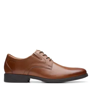 Clarks Whiddon Plain in Brown Leather