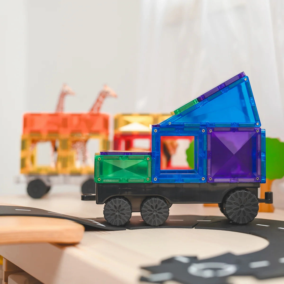 Connetix Magnetic Tiles Rainbow Transport pack 50 pieces