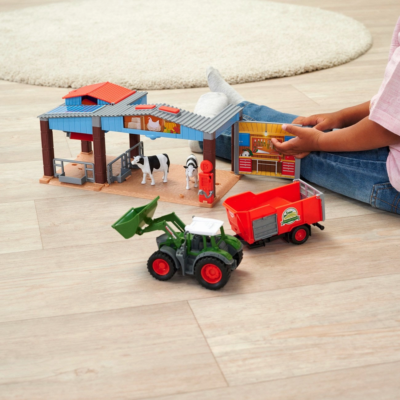 Dickie Toys Farmhouse Station