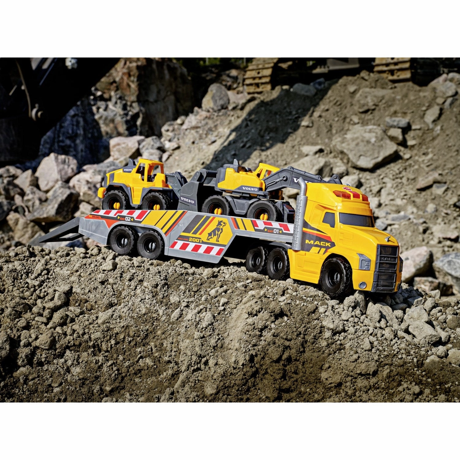 Dickie Toys Mack/Volvo Truck With Vehicles