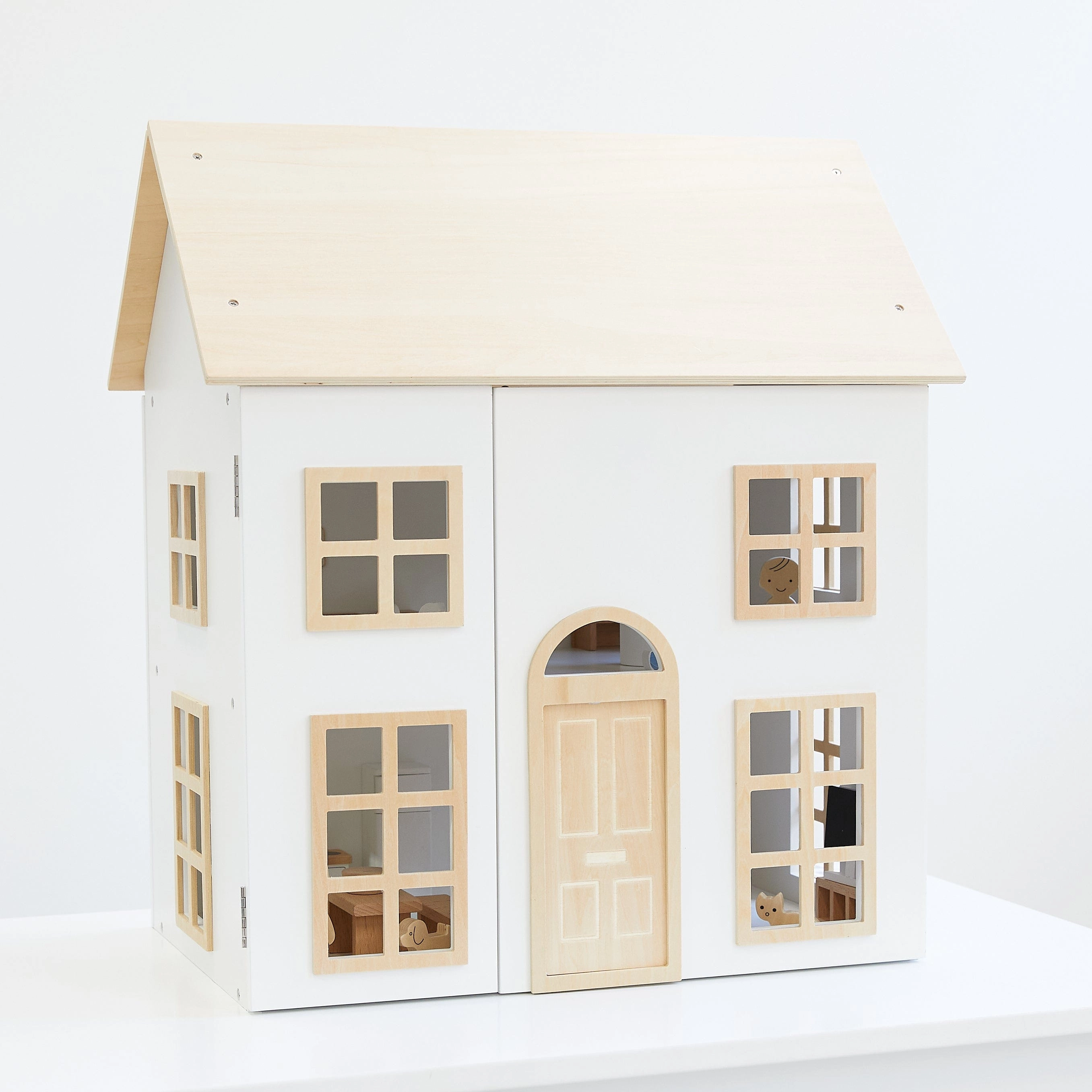 ELSA Doll House with Furniture & Doll Family Set - Preorder