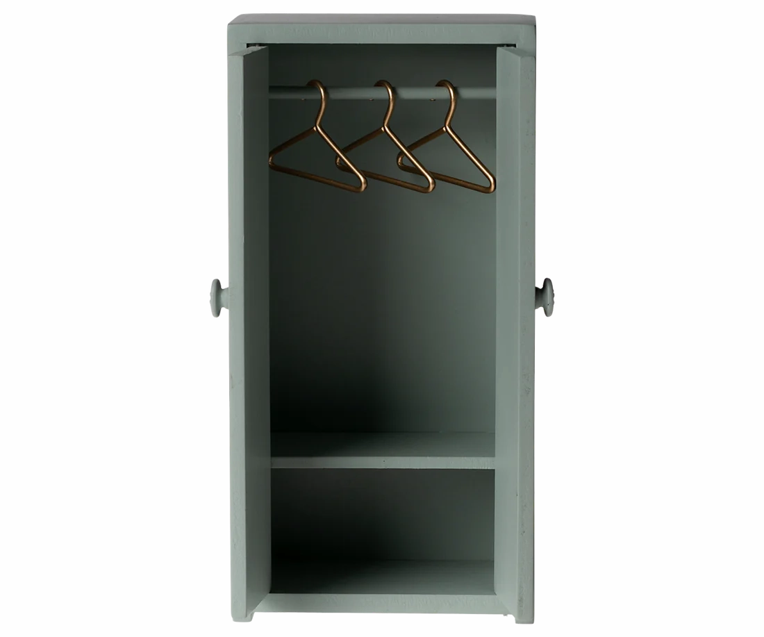 Furniture For Mouse - Closet - Soft Blue