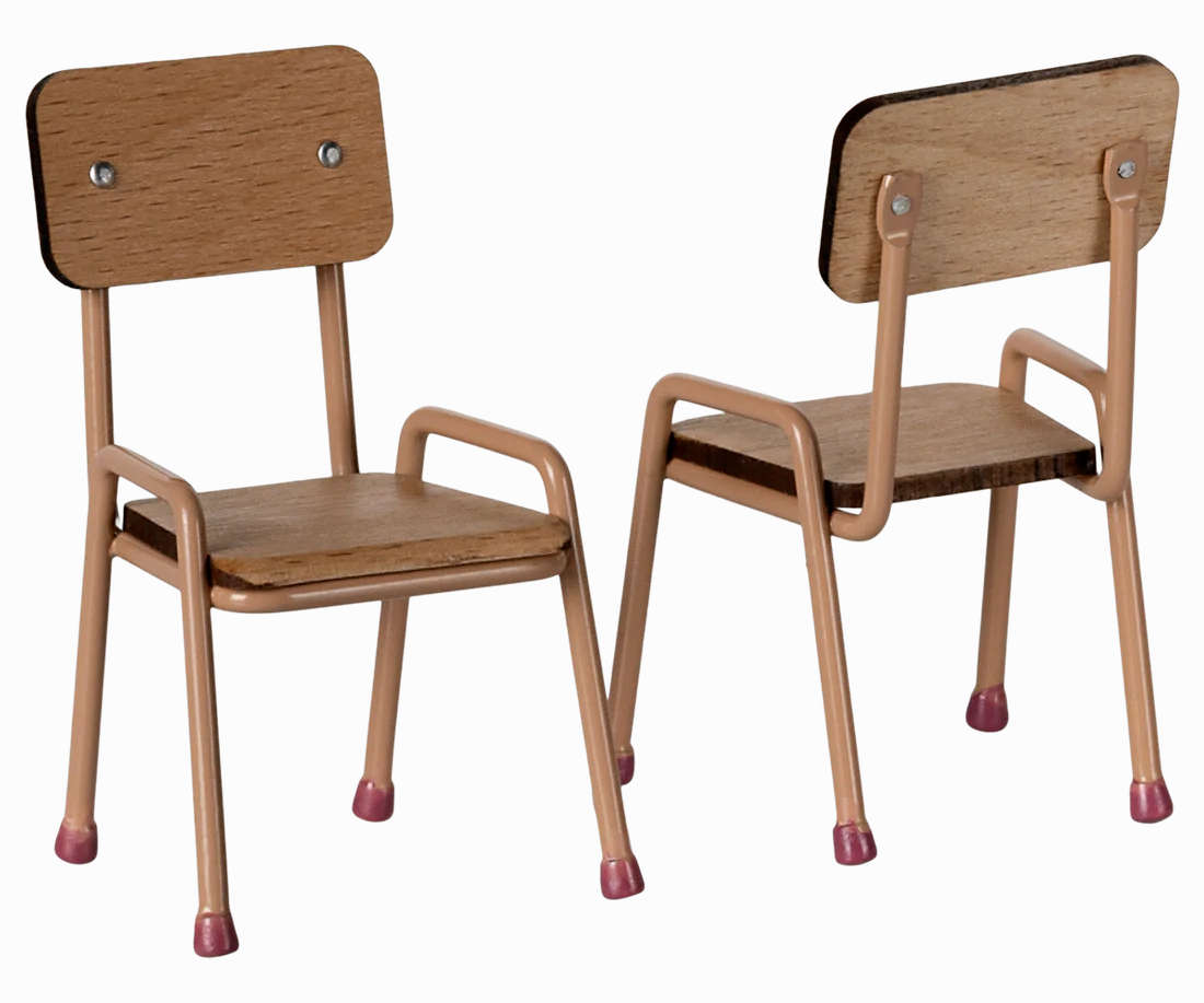Furniture for Mouse - Table And Chair Set - Dark Powder