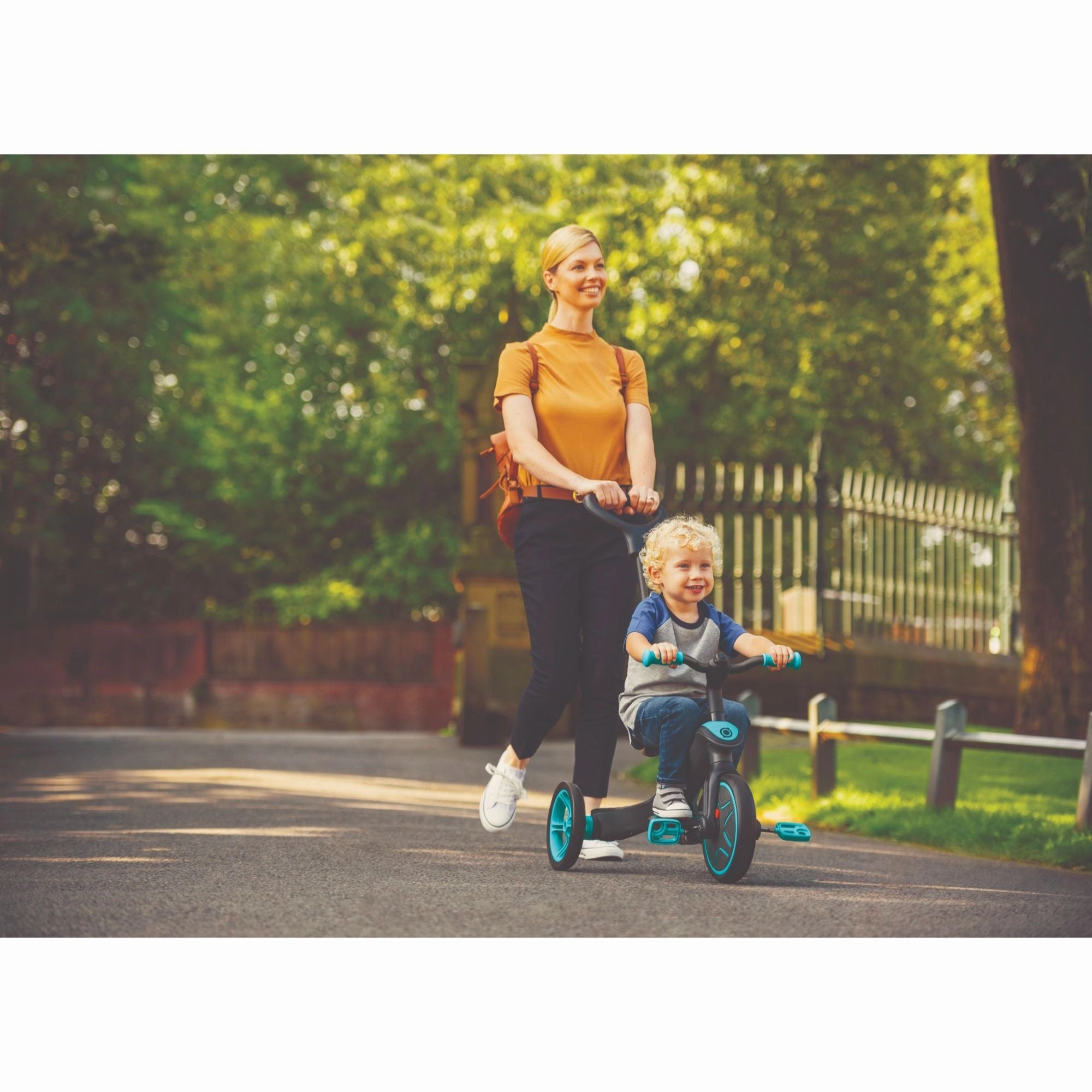Globber Explorer Trike 41   - New Red () (10M - 5Y)