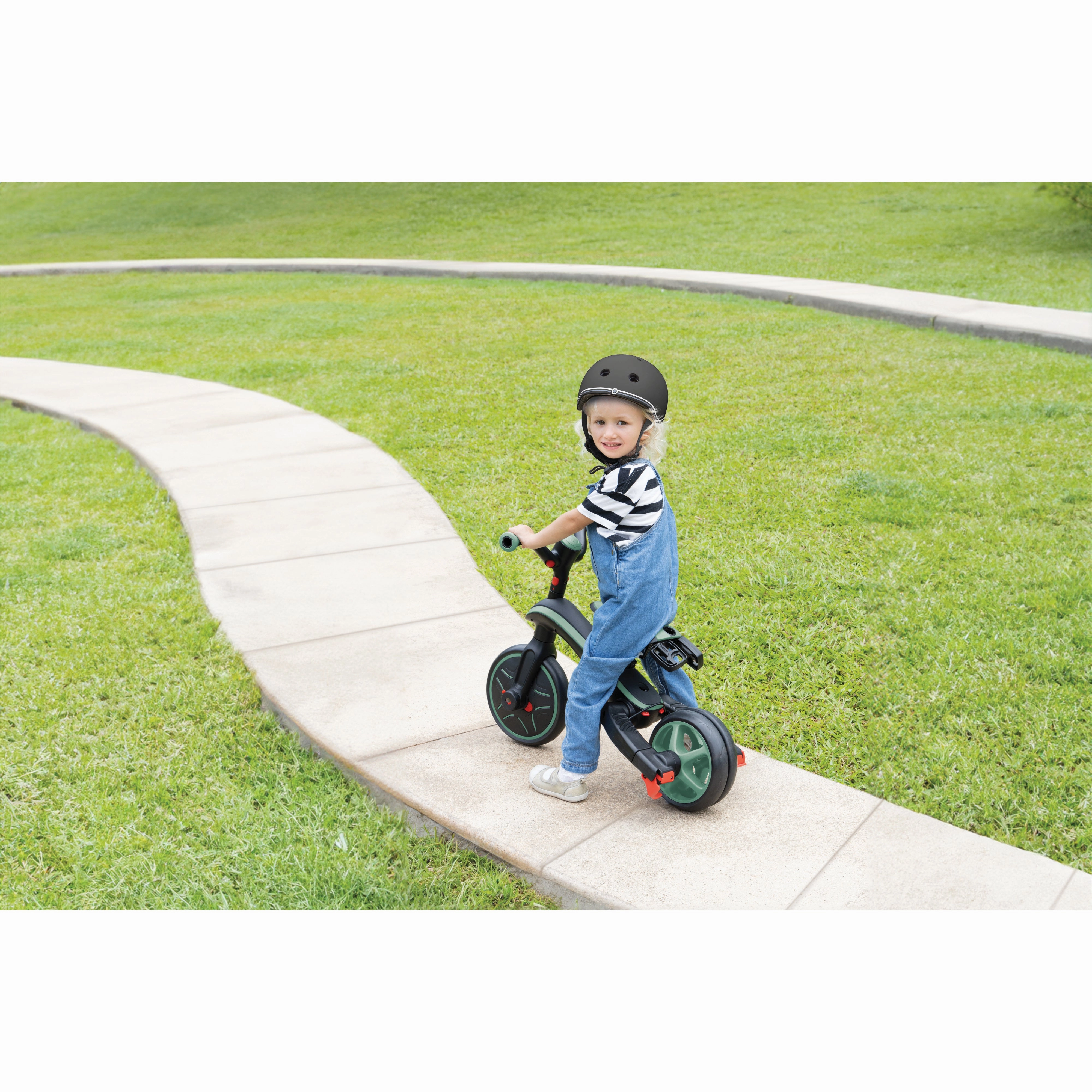 Globber Explorer Trike 41  - Mint () (10M - 5Y)