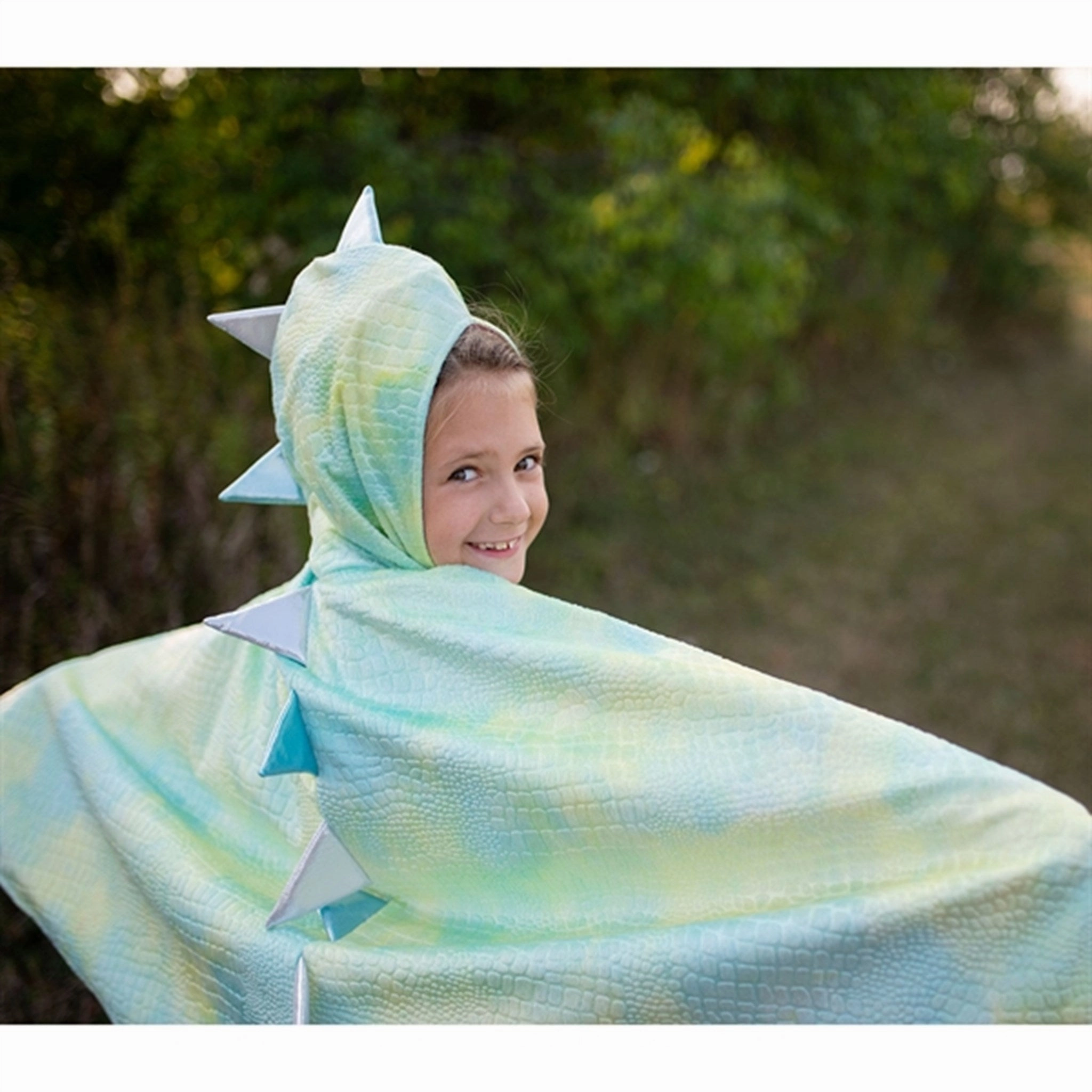 Great Pretenders Rainbow reversible Unicorn Dragon Cape