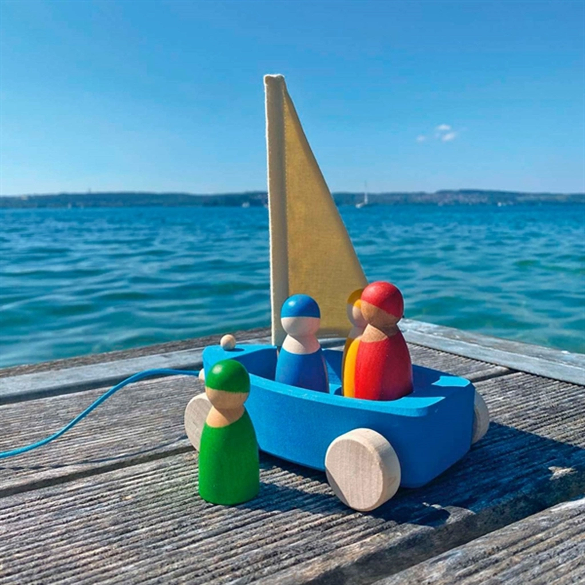 GRIMMS Toy Boat Land Yacht