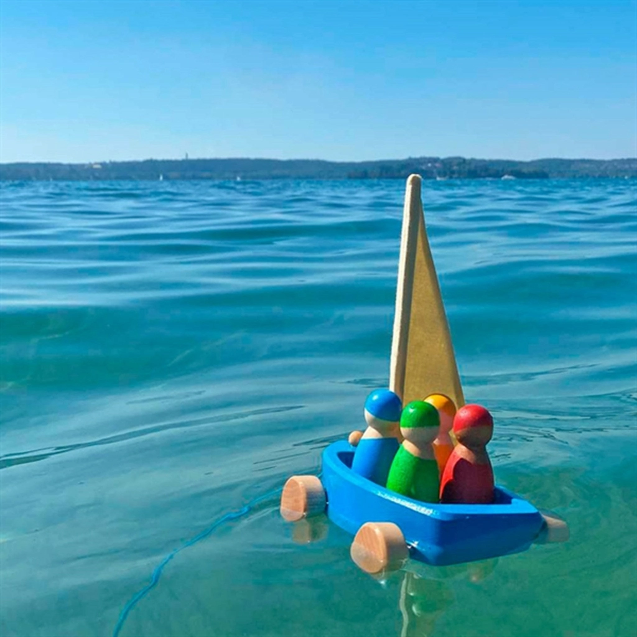 GRIMMS Toy Boat Land Yacht