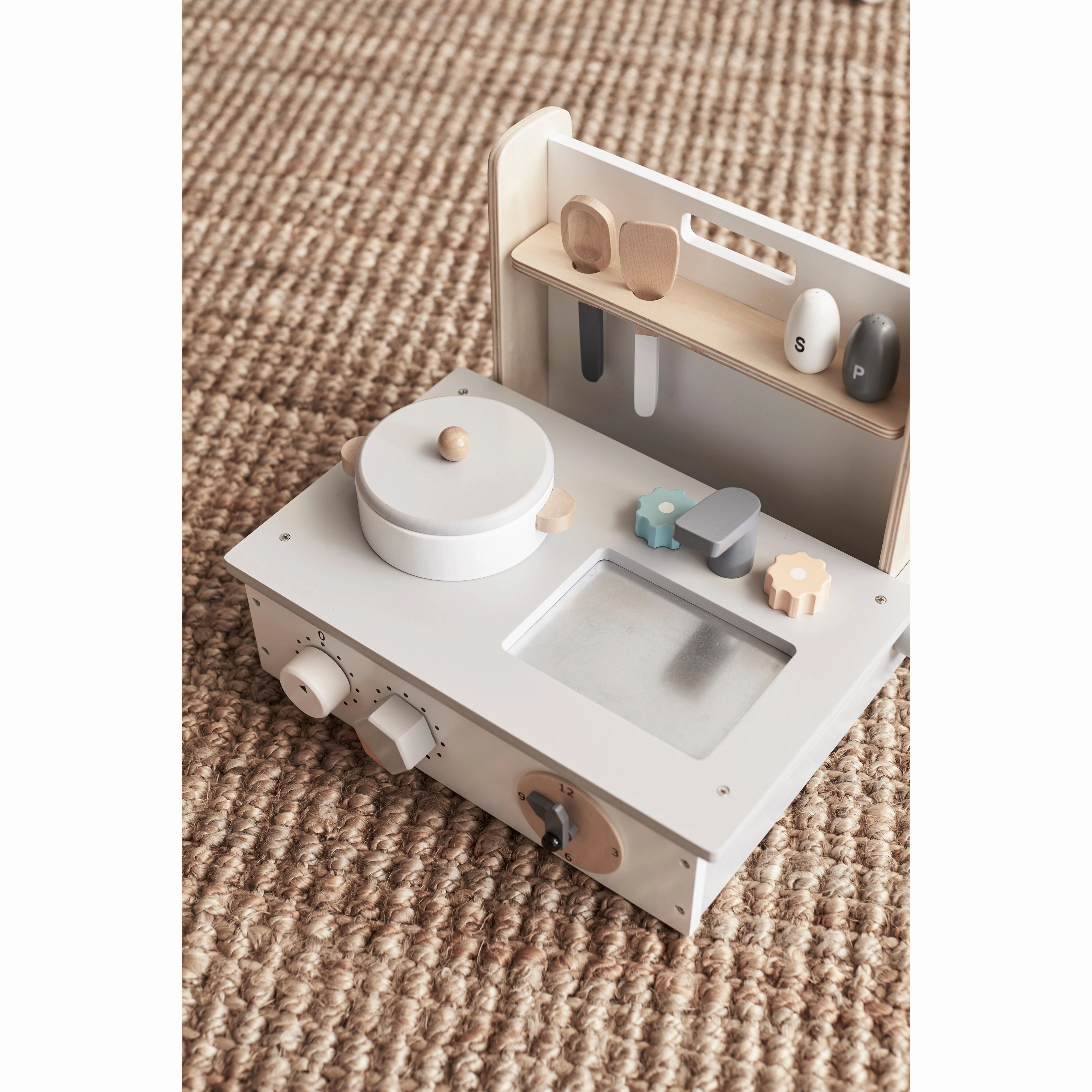Kid's Concept Mini Kitchen Portable Kid's Hub