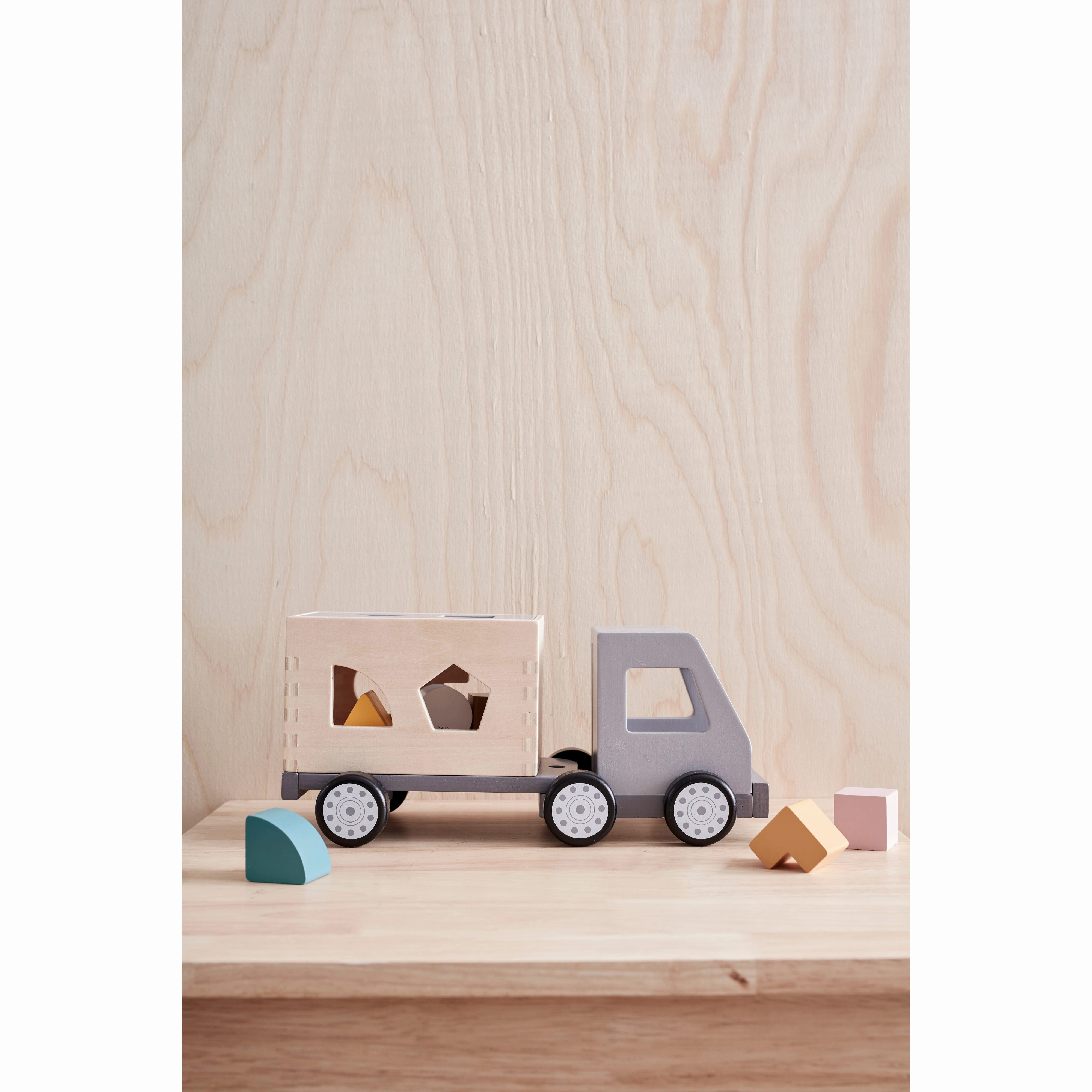 Kid's Concept Sorter Truck Aiden