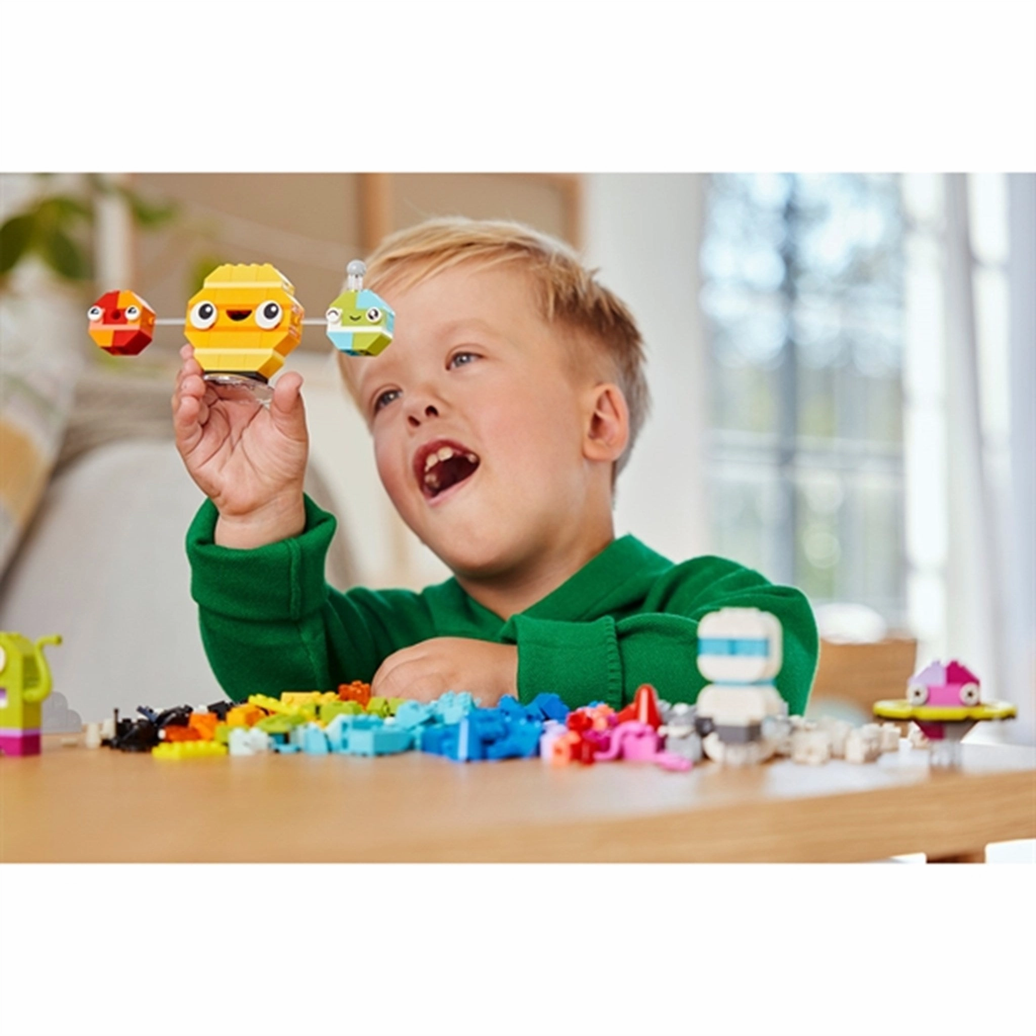 LEGO? Classic Creative Space Planets