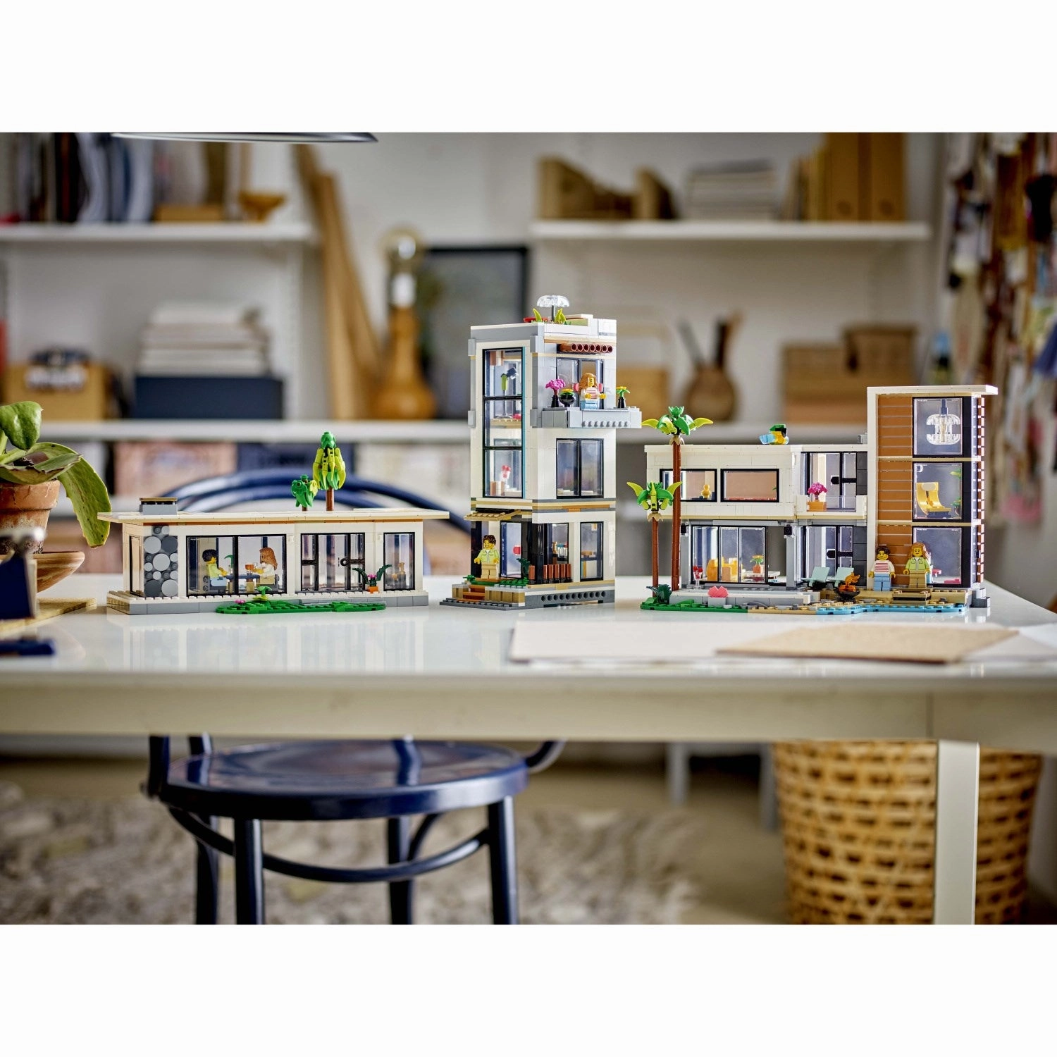 LEGO? Creator Modern House