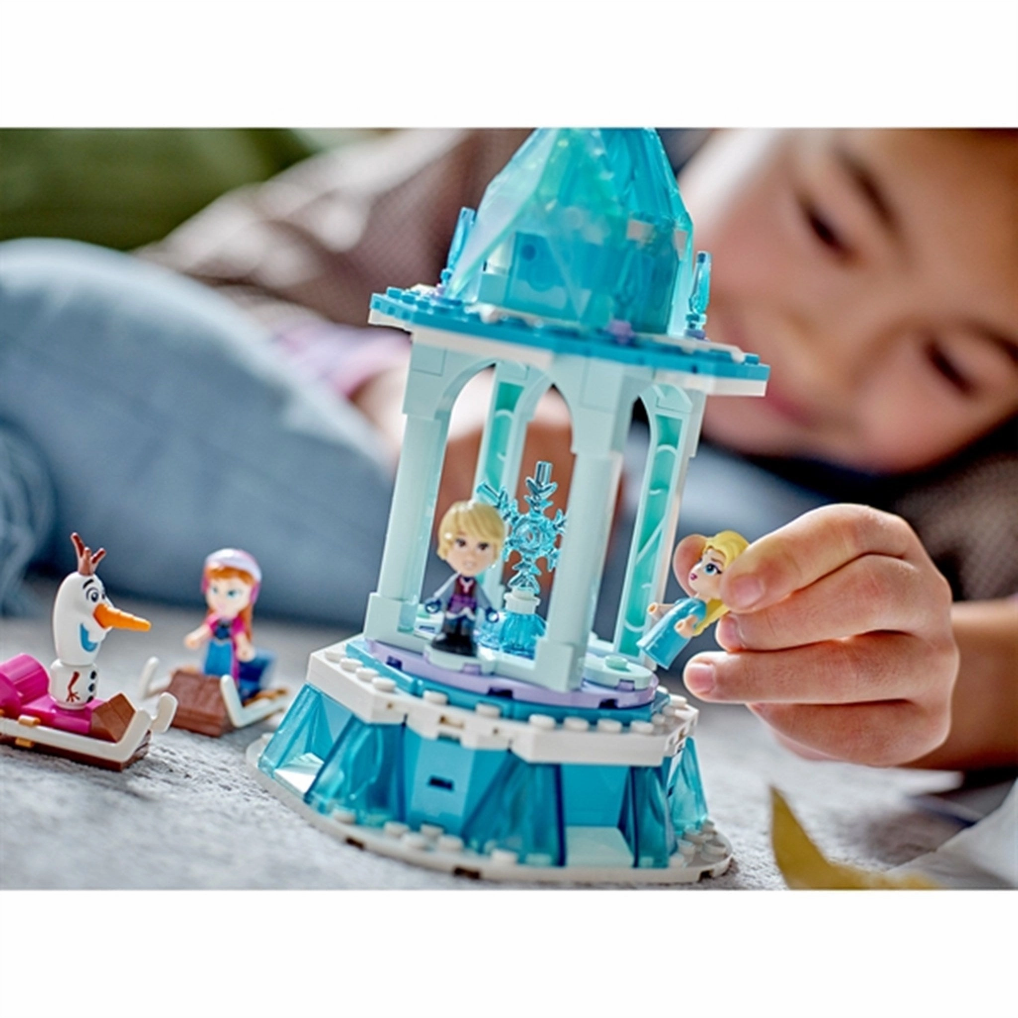 LEGO Disney?Anna and Elsa's Magical Merry-Go-Round