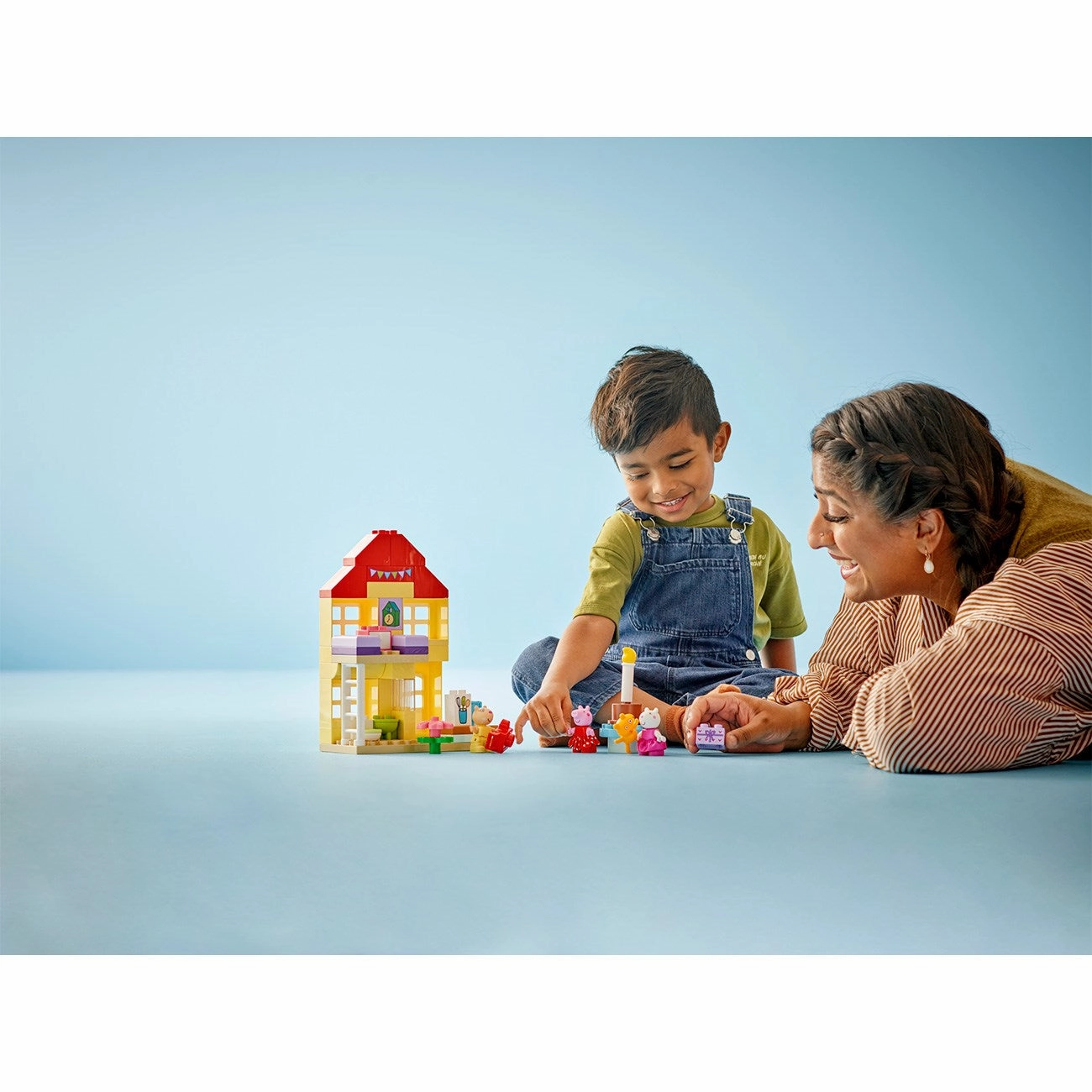 LEGO? DUPLO? Peppa Pig Birthday House