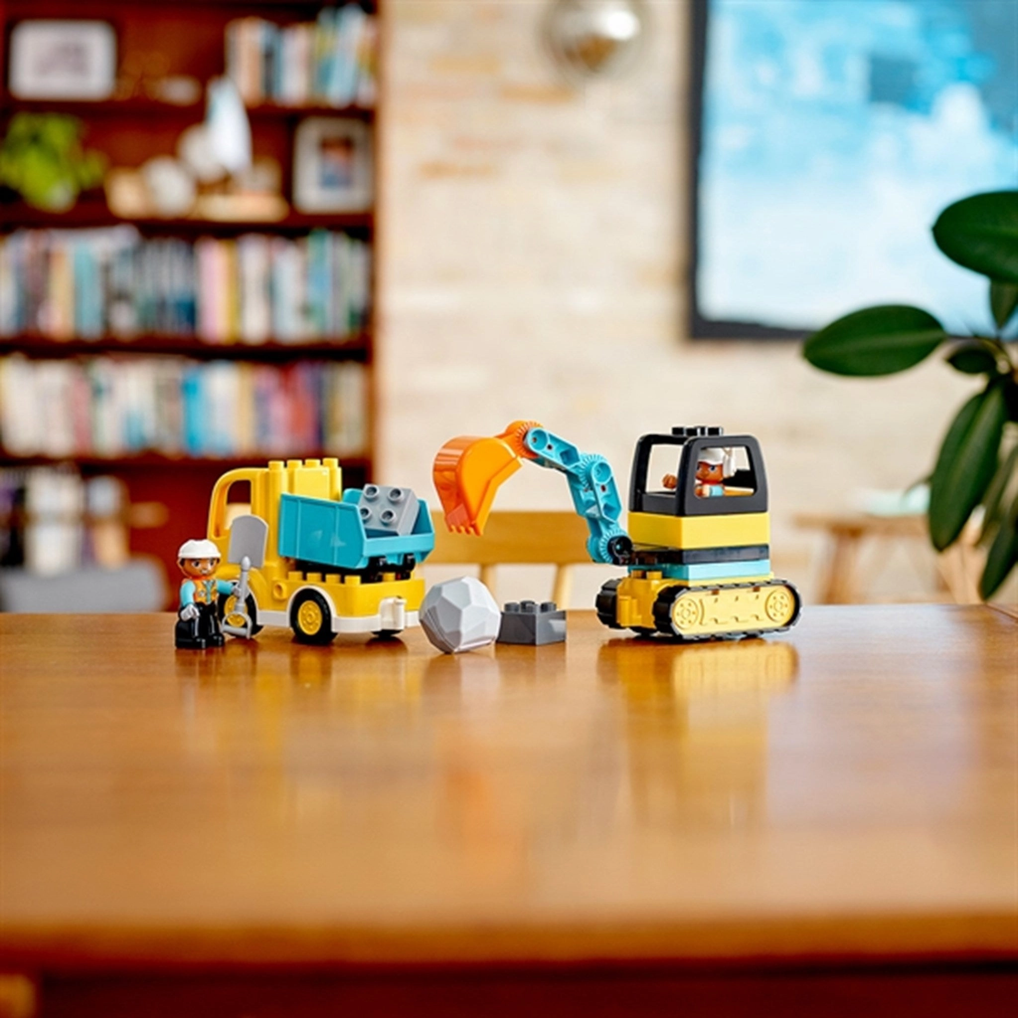 LEGO DUPLO Truck and Tracked Excavator