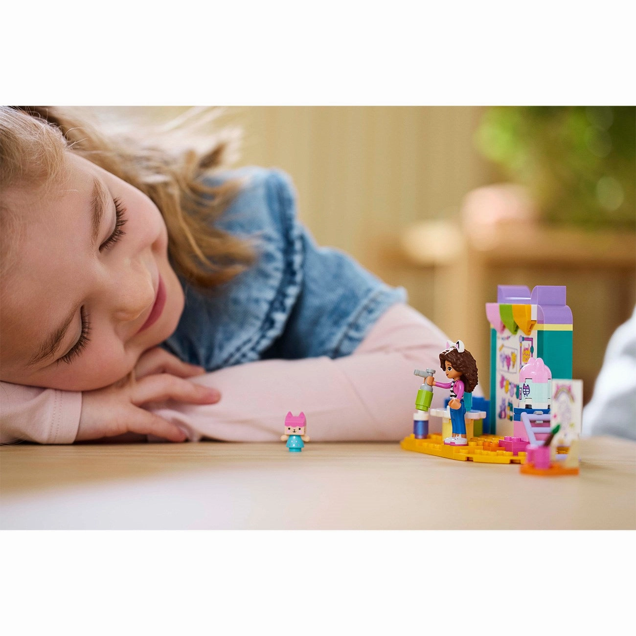 LEGO? Gabby's Dollhouse Creativity with Boxed Child