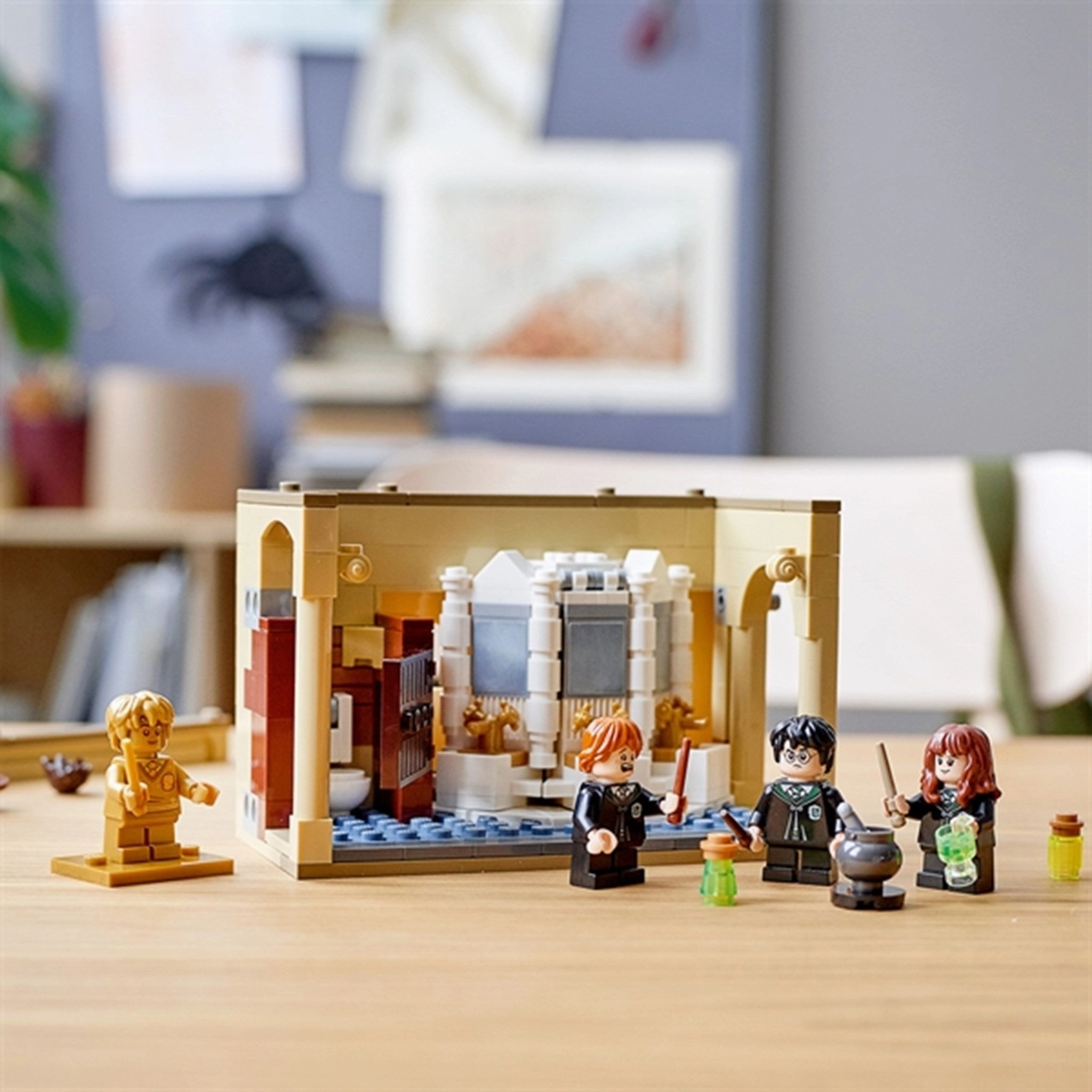 LEGO Harry Potter?Hogwarts? Polyjuice Potion Mistake