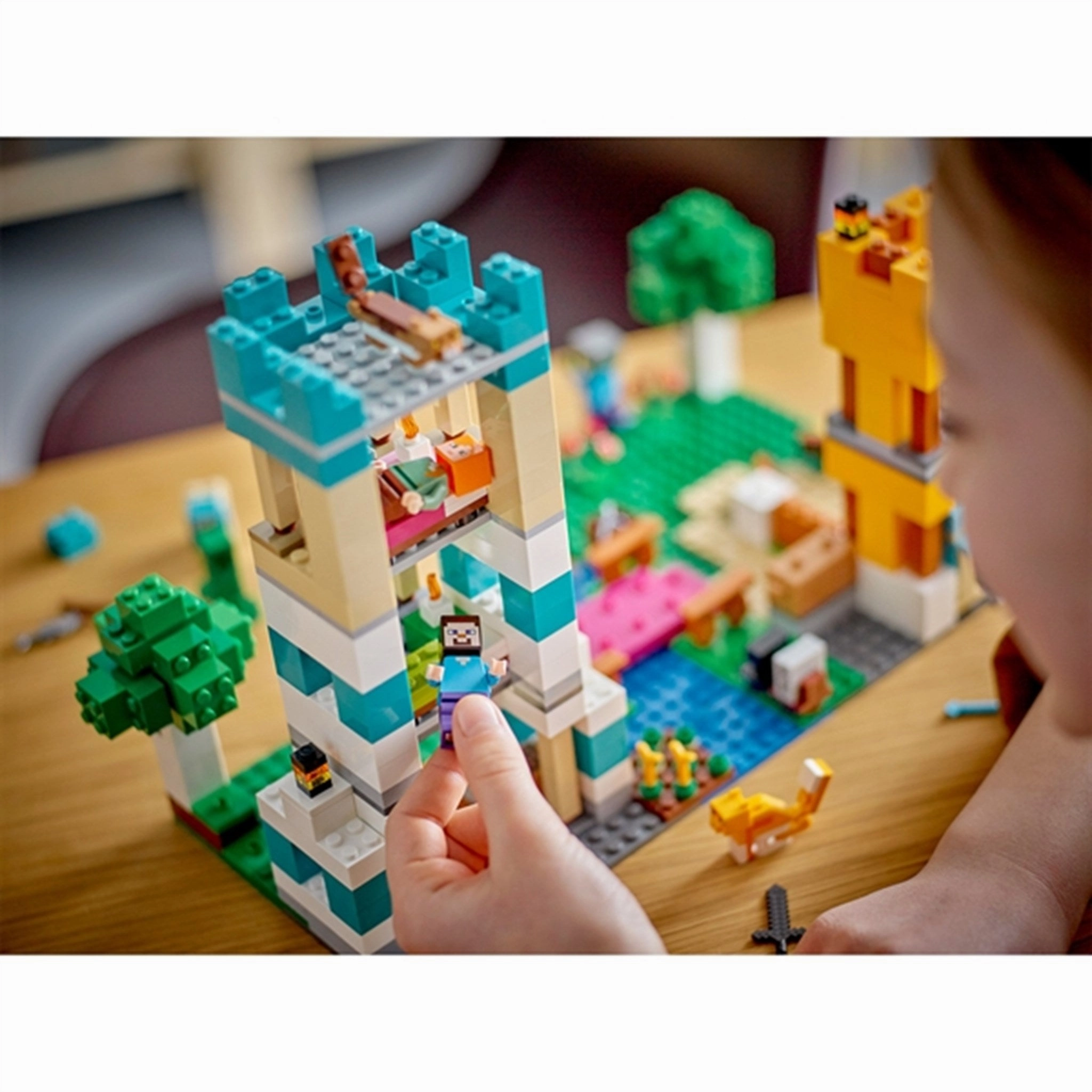 LEGO Minecraft The Crafting Box 4.0
