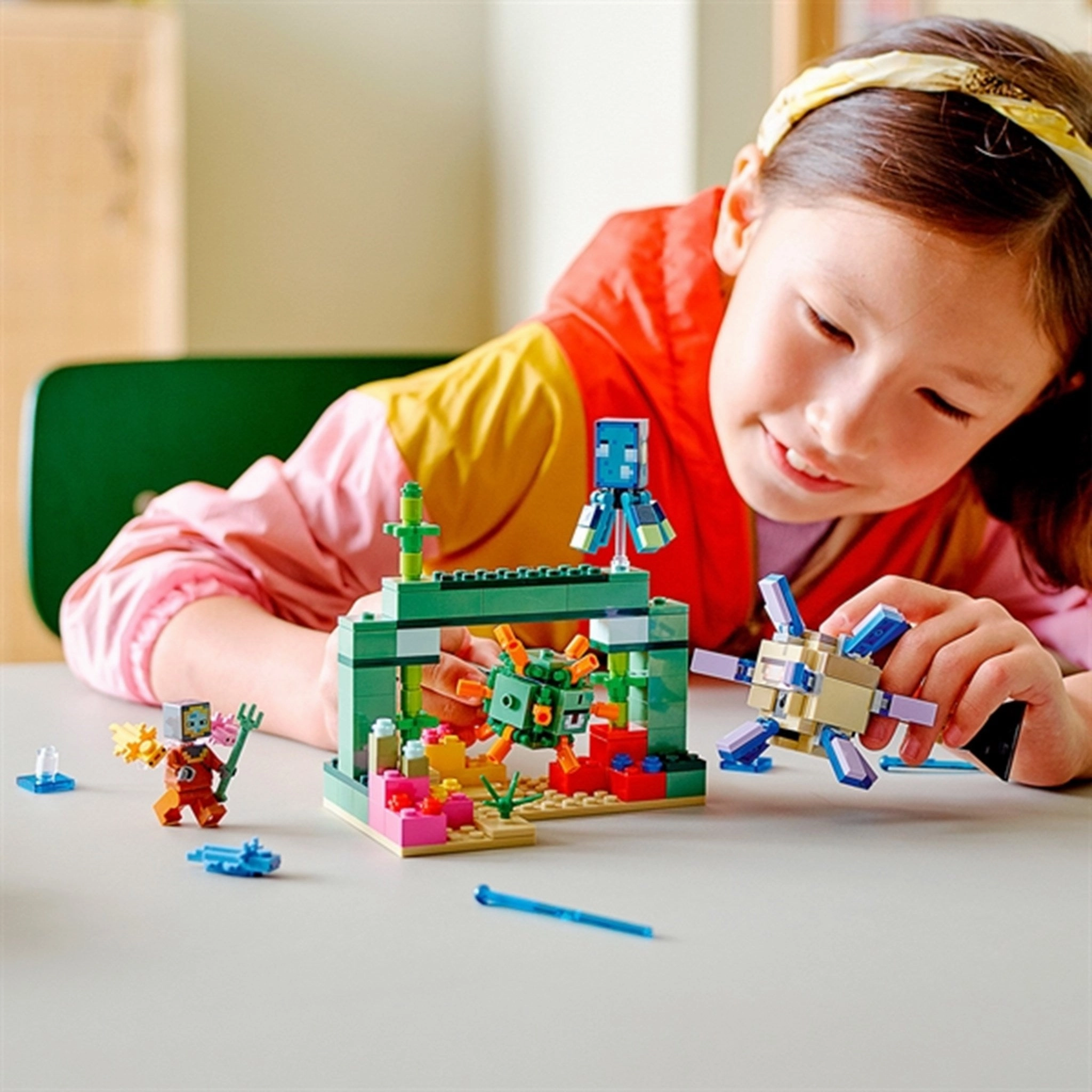 LEGO? Minecraft? The Guardian Battle