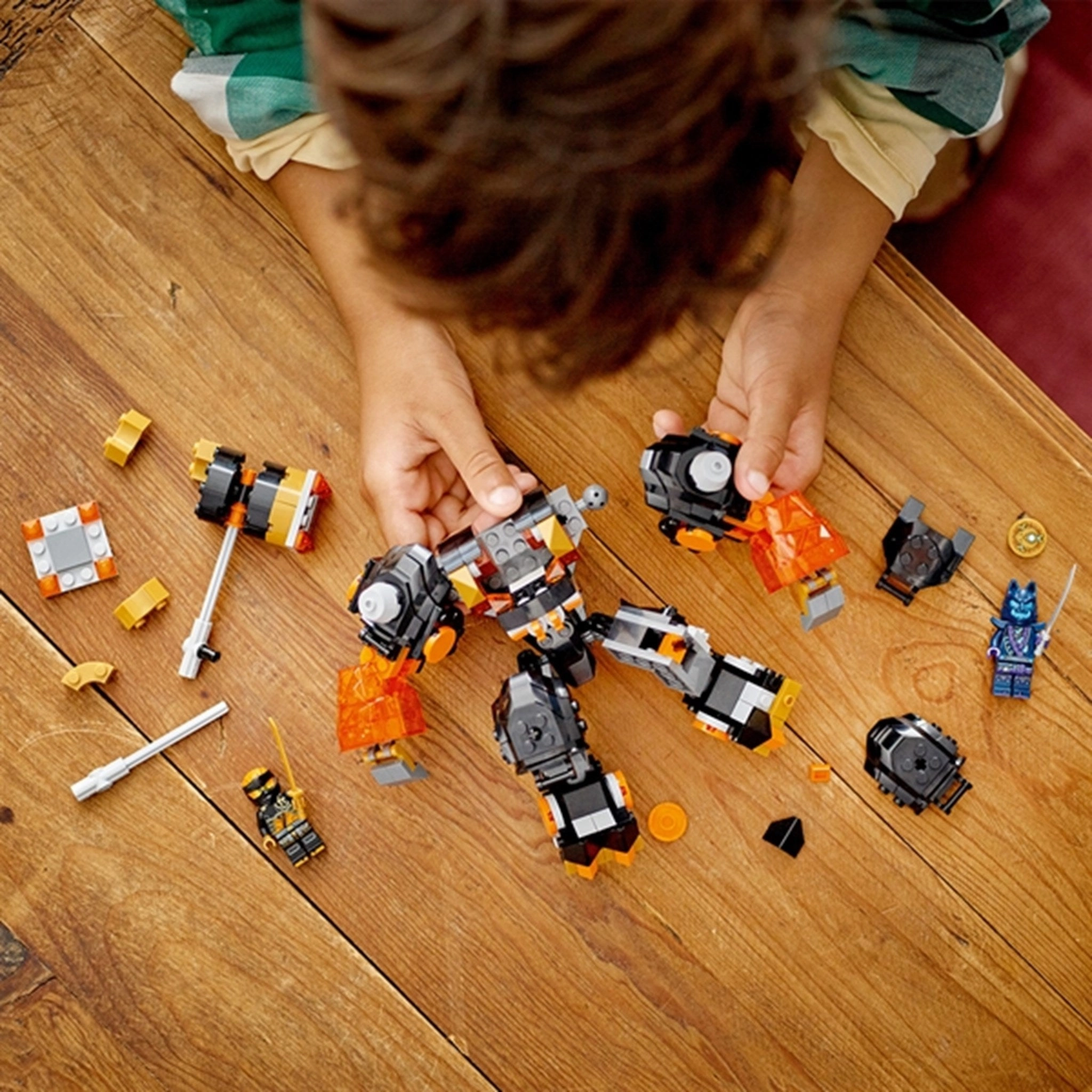 LEGO? NINJAGO? Cole's Elemental Earth Mech