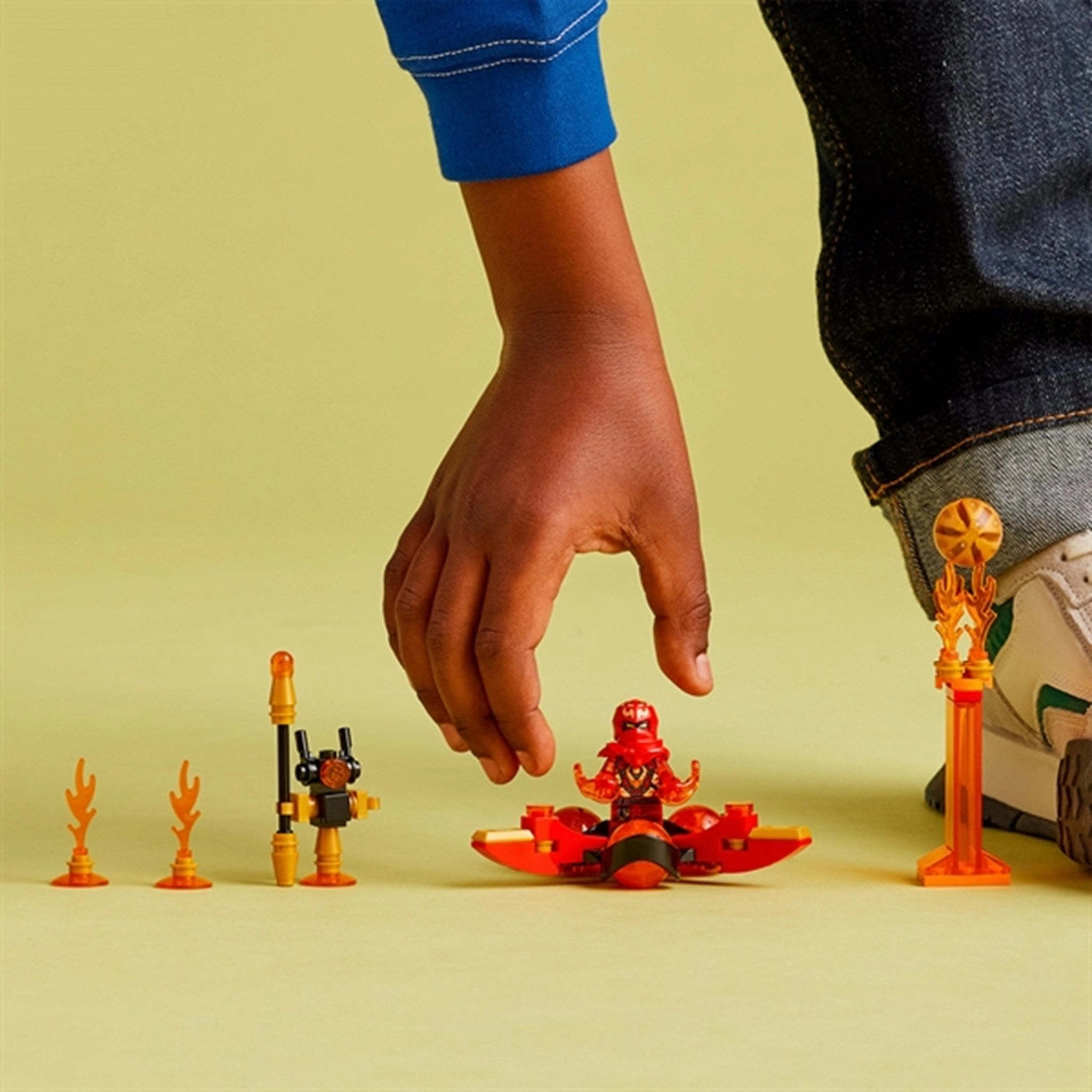 LEGO NINJAGO Kai's Dragon Power Spinjitzu Flip