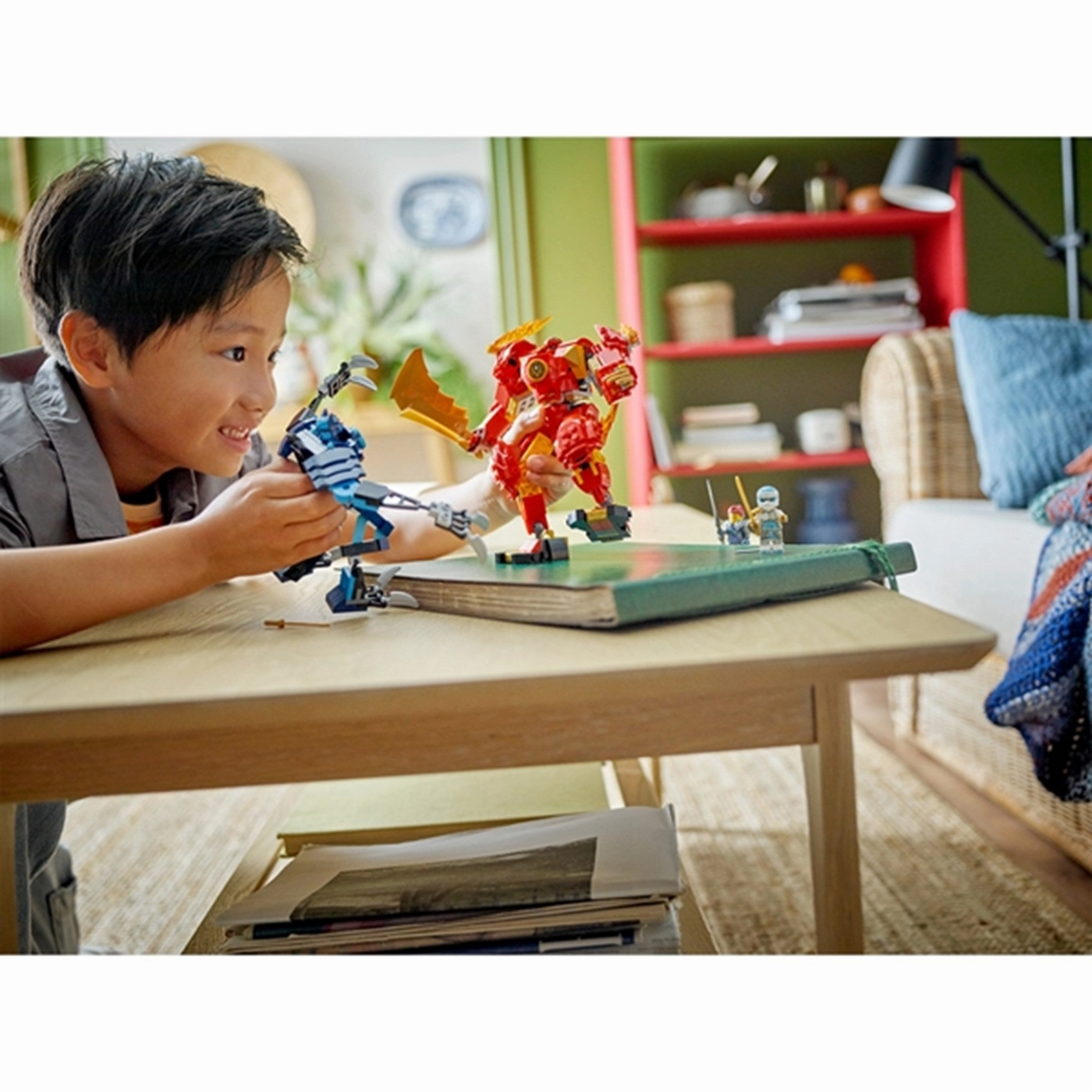 LEGO? NINJAGO? Kai's Elemental Fire Mech
