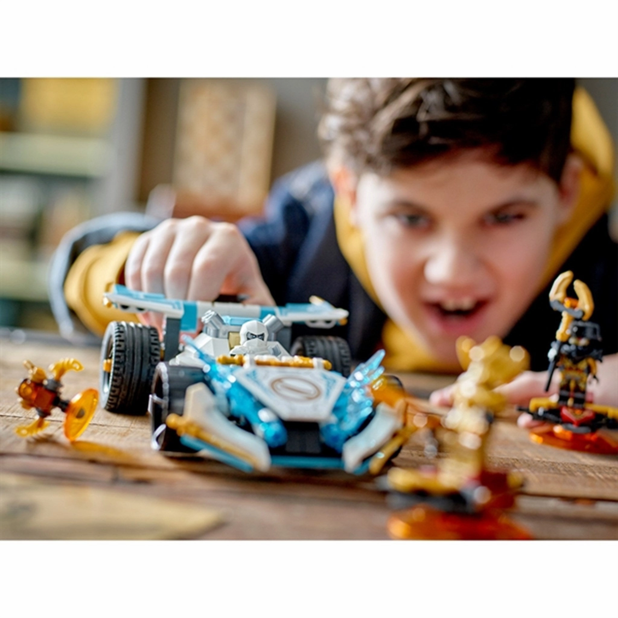 LEGO NINJAGO Zane's Dragon Power Spinjitzu Racing Car