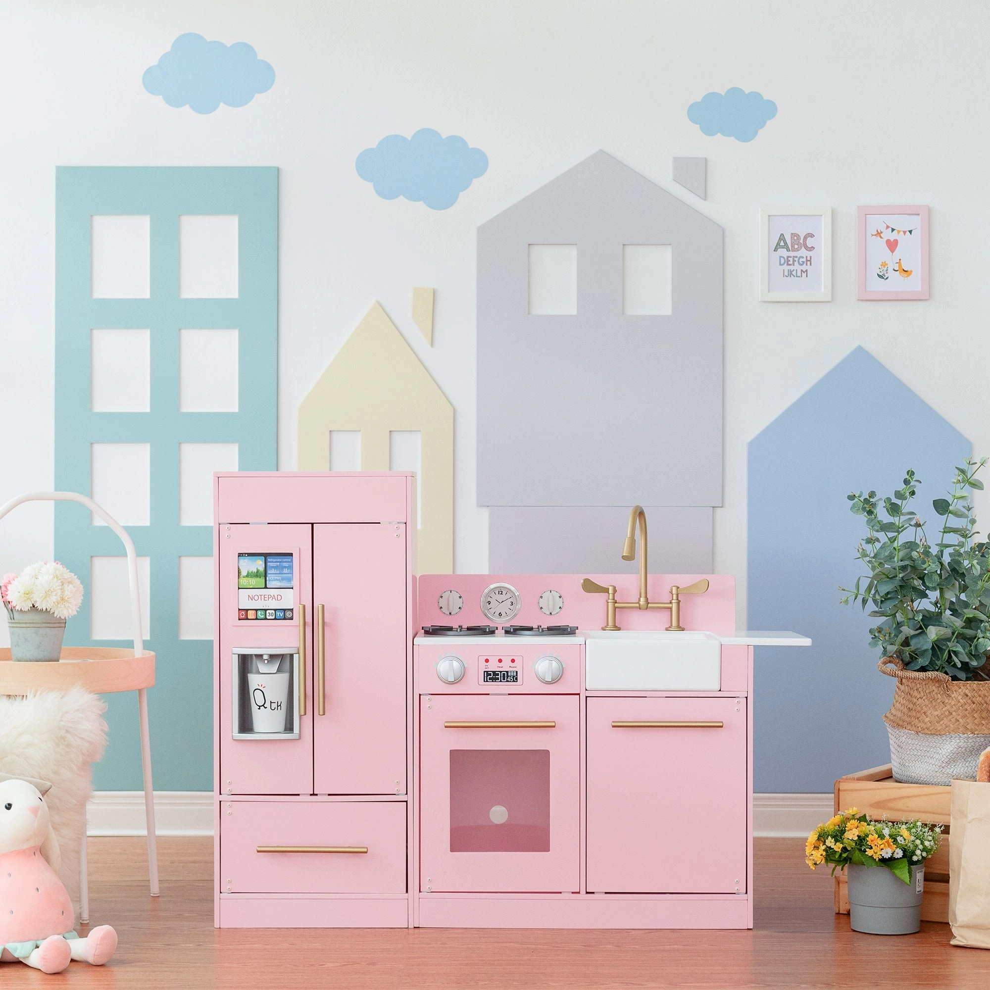 Little Chef Charlotte Play Kitchen & Refrigerator Set, Pink