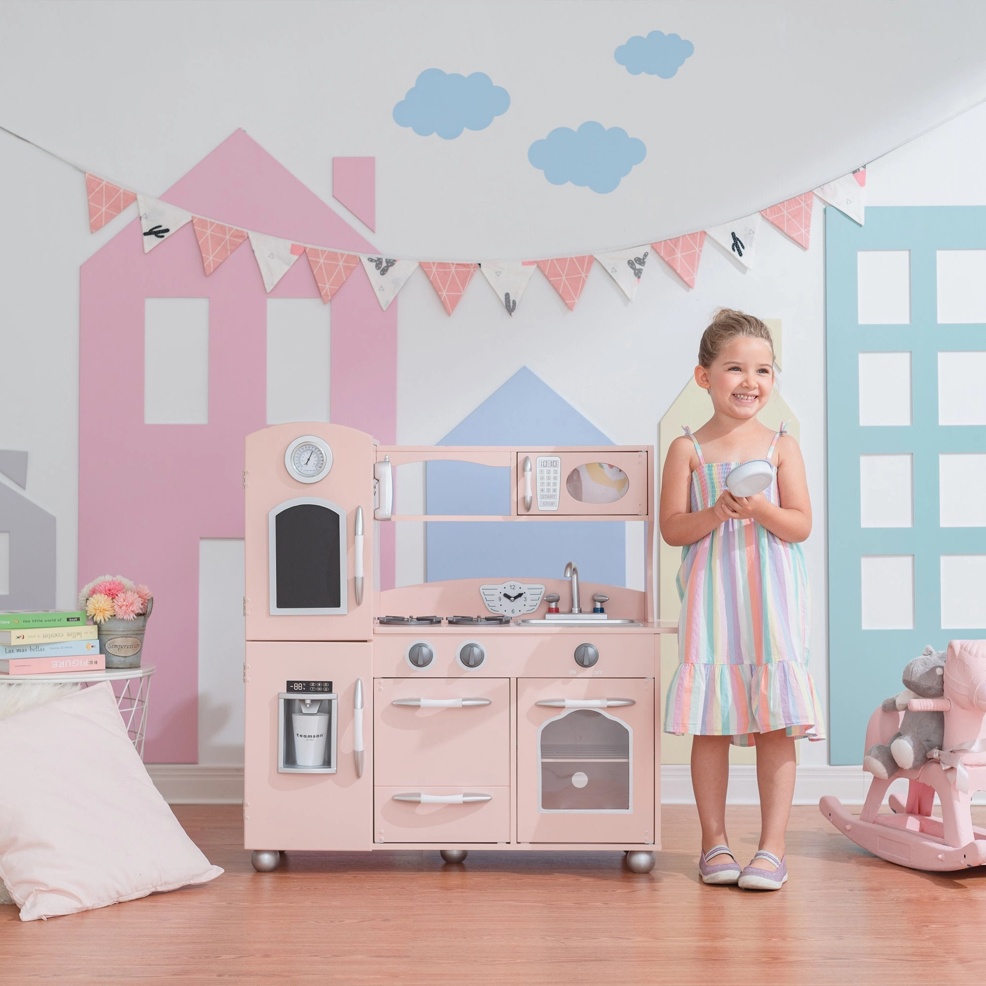 Little Chef Westchester Retro Play Kitchen, Pink