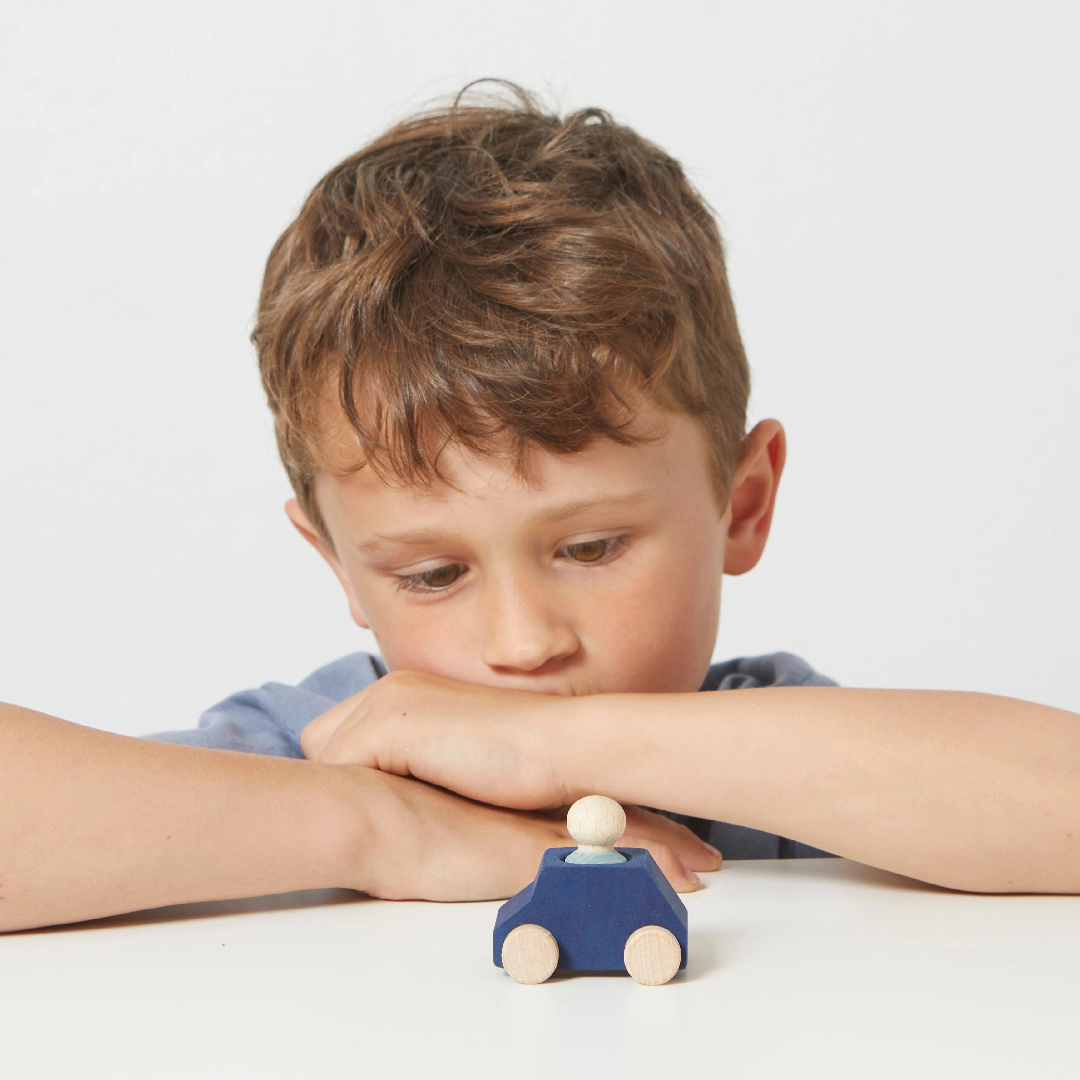 Lubulona Blue Wooden Toy Car