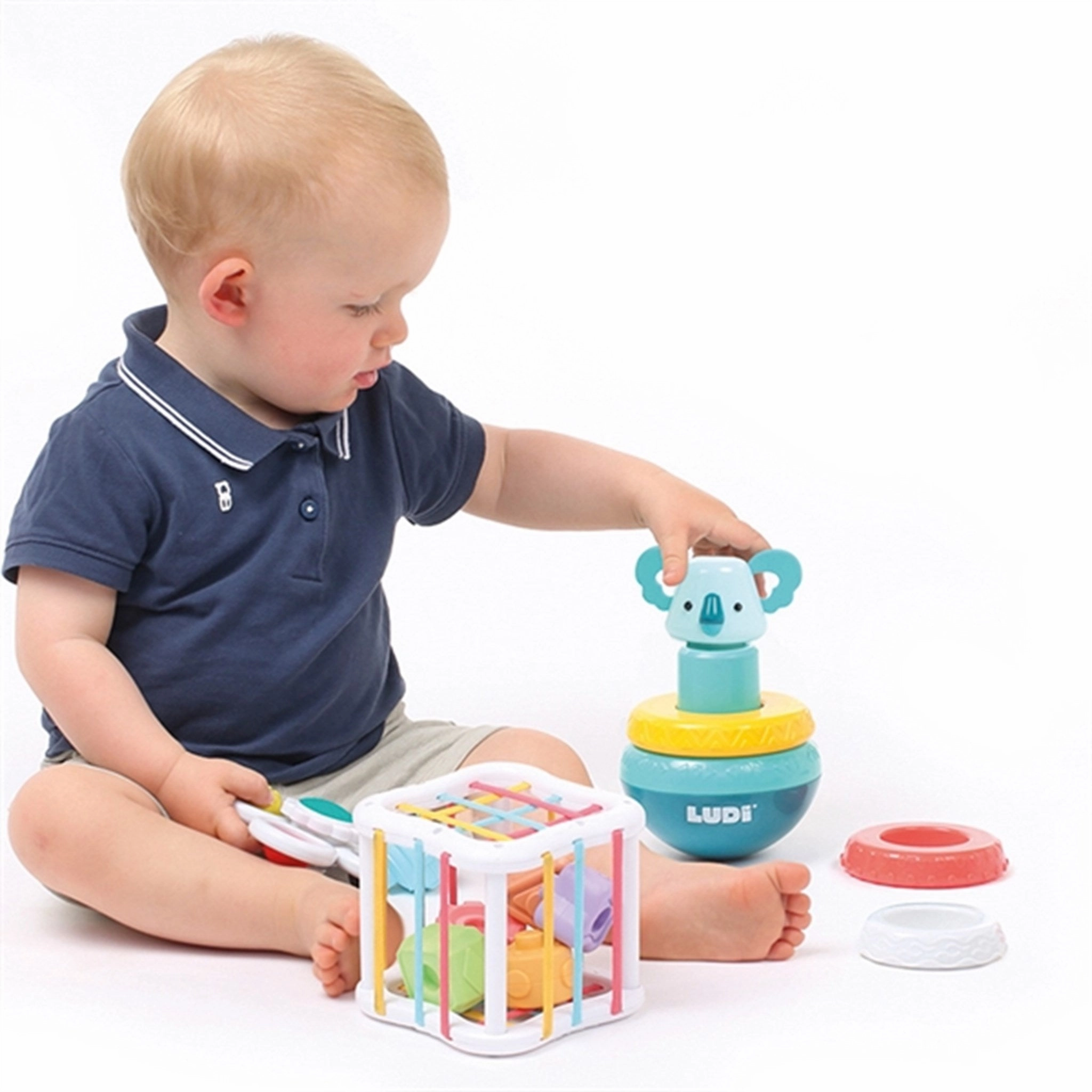 LUDI Manipulation Box with Accessories