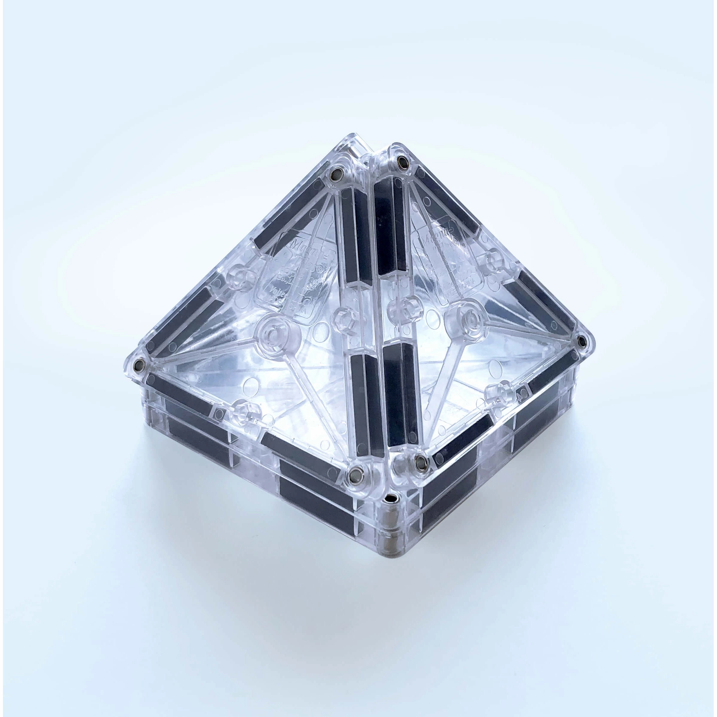MAGNA-TILES Classic Ice 16