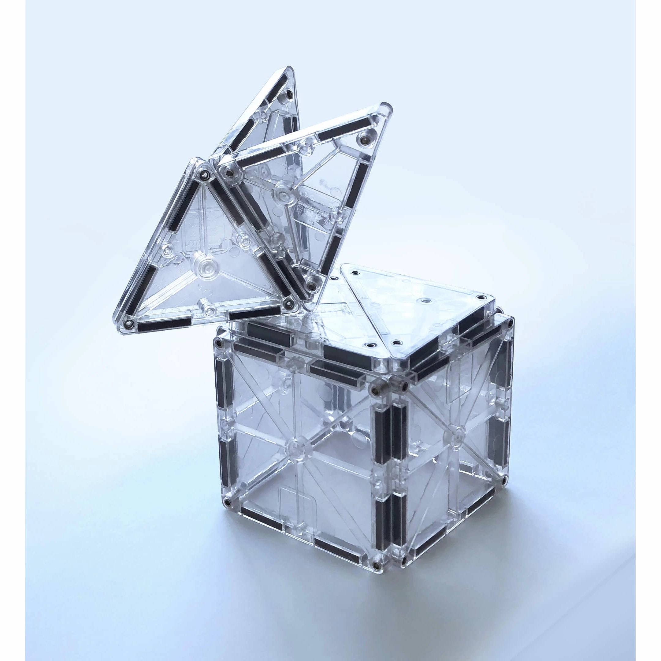 MAGNA-TILES Classic Ice 16